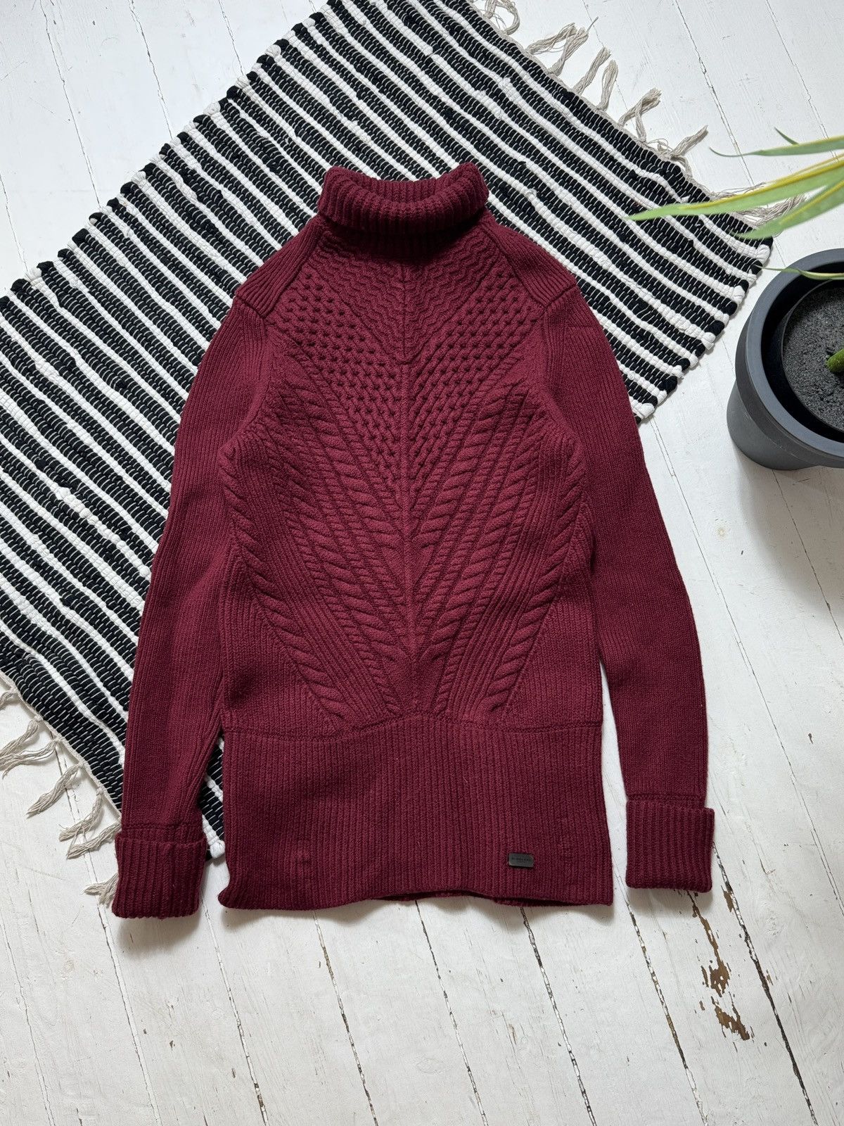 Burberry VINTAGE BURBERRY KNITTED SWEATER Size L / US 10 / IT 46 - 1 Thumbnail