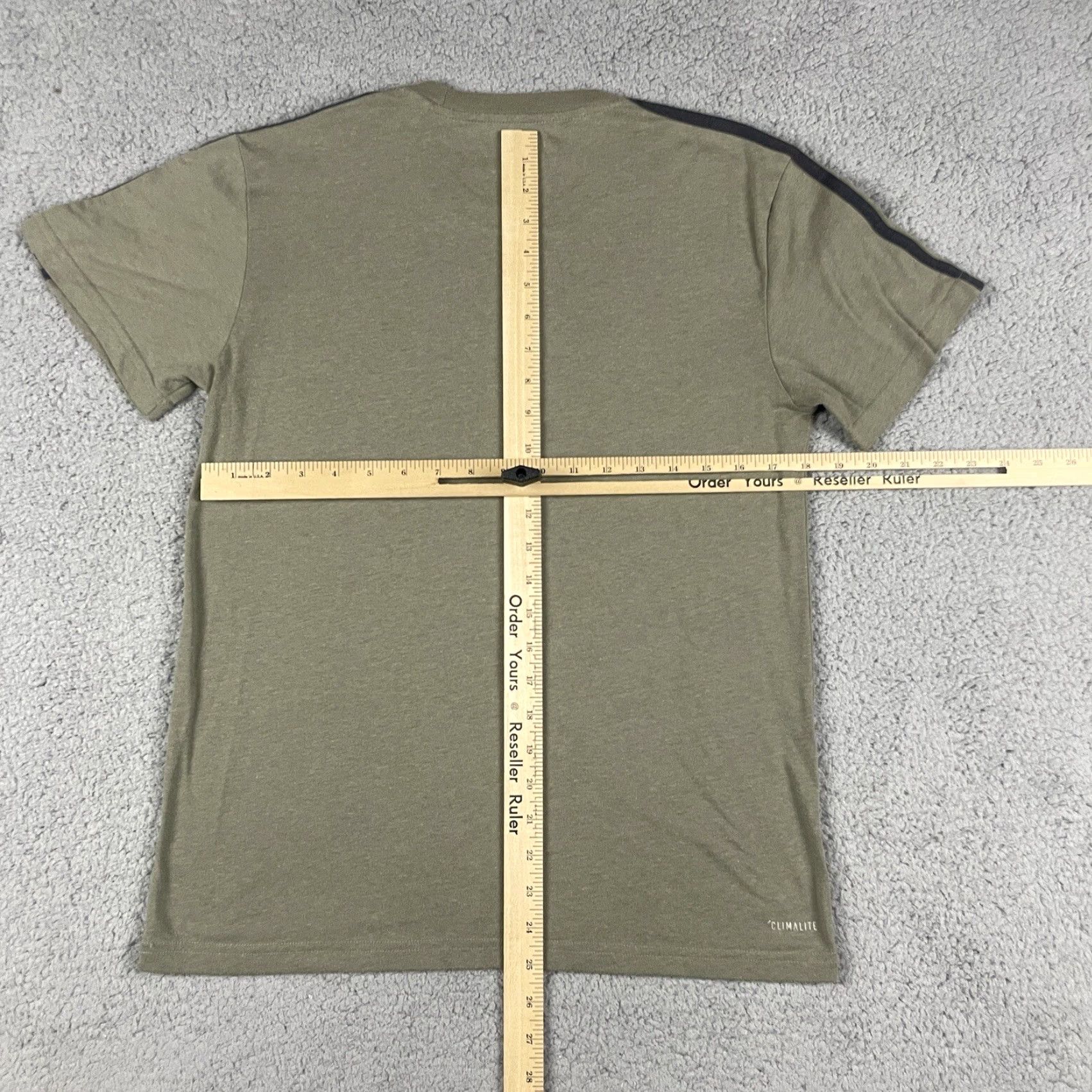 Adidas Adidas T-shirt Adult Small Ultimate 2.0 Workout Light Green Three Stripes Shirt Mens S Green Ultimates 2.0 Size US S / EU 44-46 / 1 - 7 Thumbnail