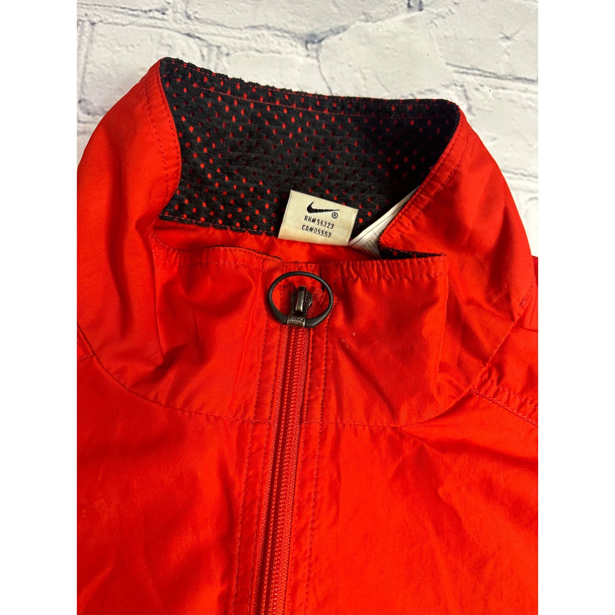 Nike Nike Sportswear Zip Up Crop Cut Jacket Vest Size US XL / EU 56 / 4 - 3 Thumbnail