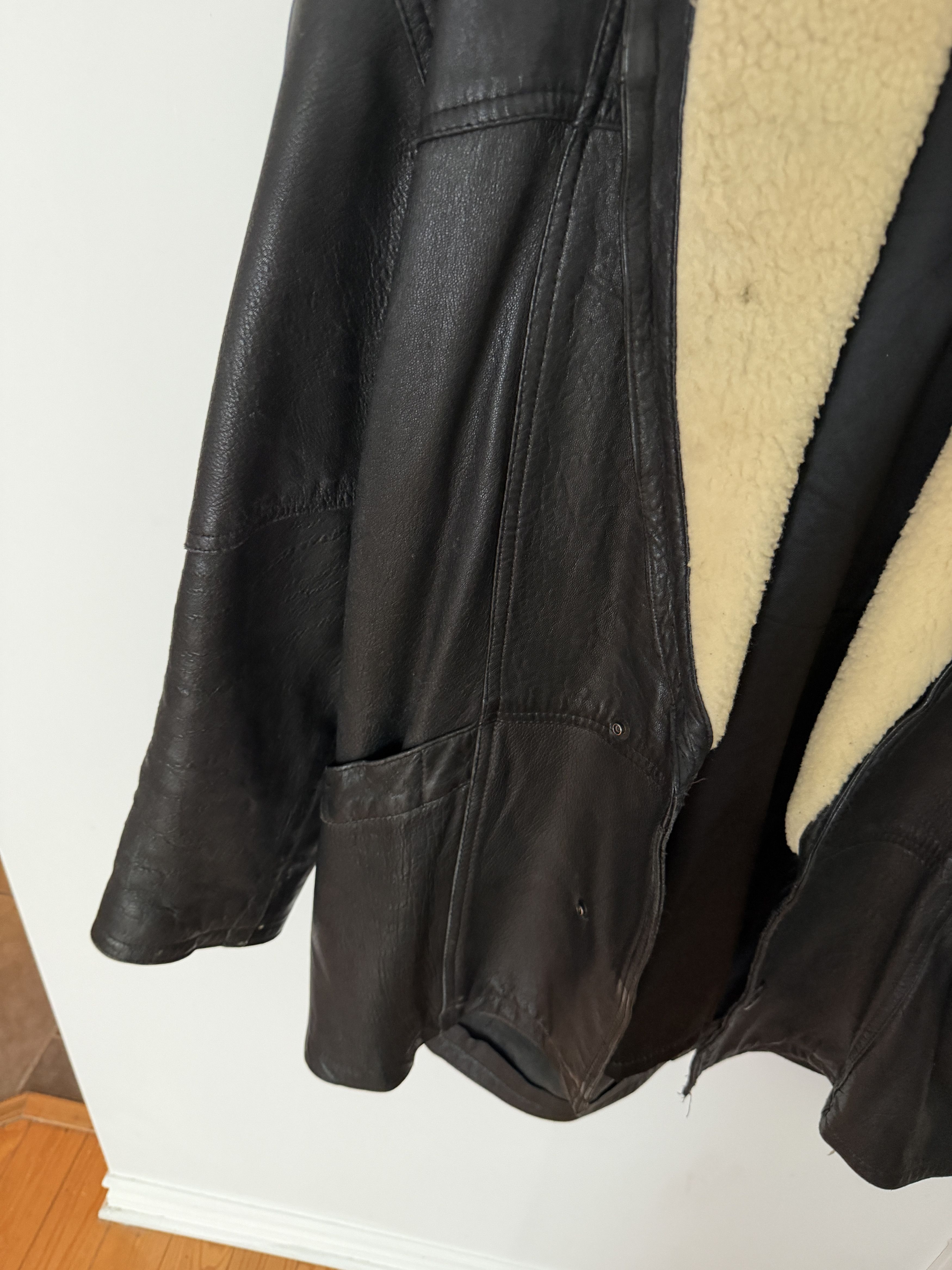 Vintage Vintage Leather Jacket w/ Shearling Details Size US M / EU 48-50 / 2 - 3 Thumbnail