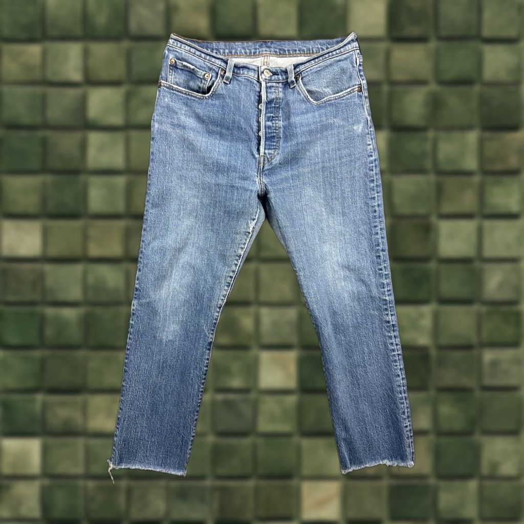 Levi's VINTAGE Levi's 501 Jeans Regular Shirt? Size 24" / US 00 / IT 34 - 1 Thumbnail