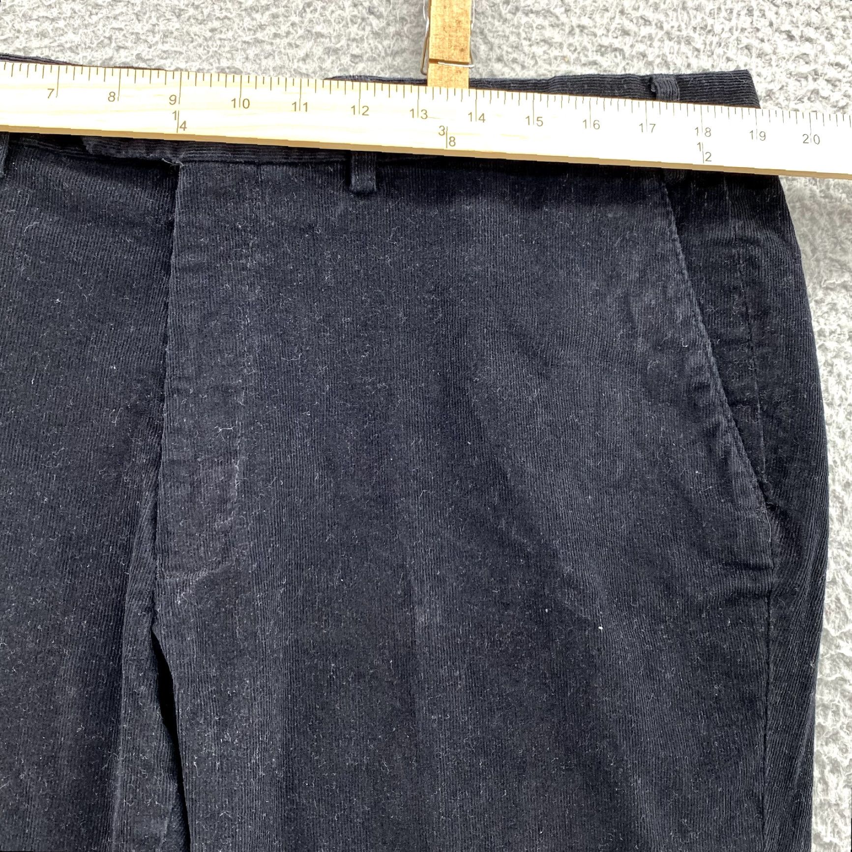 Ralph Lauren Lauren Ralph Lauren Pants Adult TAG 40x30 ACTUAL 38x28 Black Corduroy Chino Mens Size US 40 / EU 56 - 3 Thumbnail