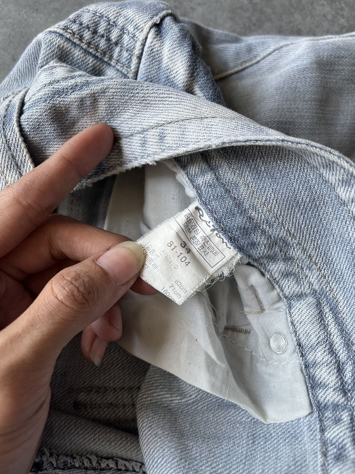 If Six Was Nine × Japanese Brand × Le Grande Bleu (L.G.B.) 2000s RUE TON STUDDED SUPER WIDE FADED FLARE JEAN Size US 36 / EU 52 - 4 Thumbnail