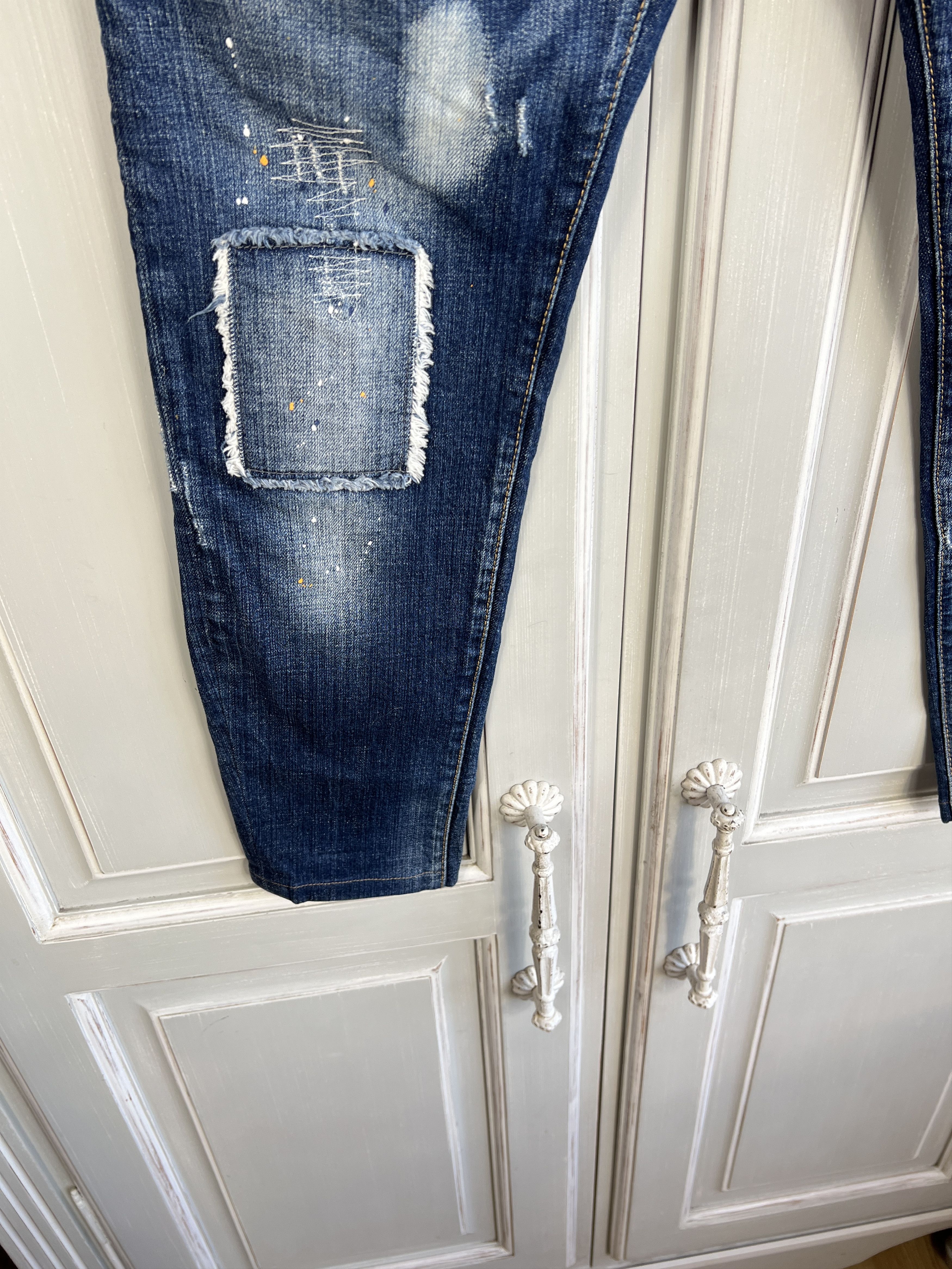 Dsquared2 DSQUARED2 JEANS OVERPRINTED DENIM JEANS SIZE 50 Size US 34 / EU 50 - 3 Thumbnail
