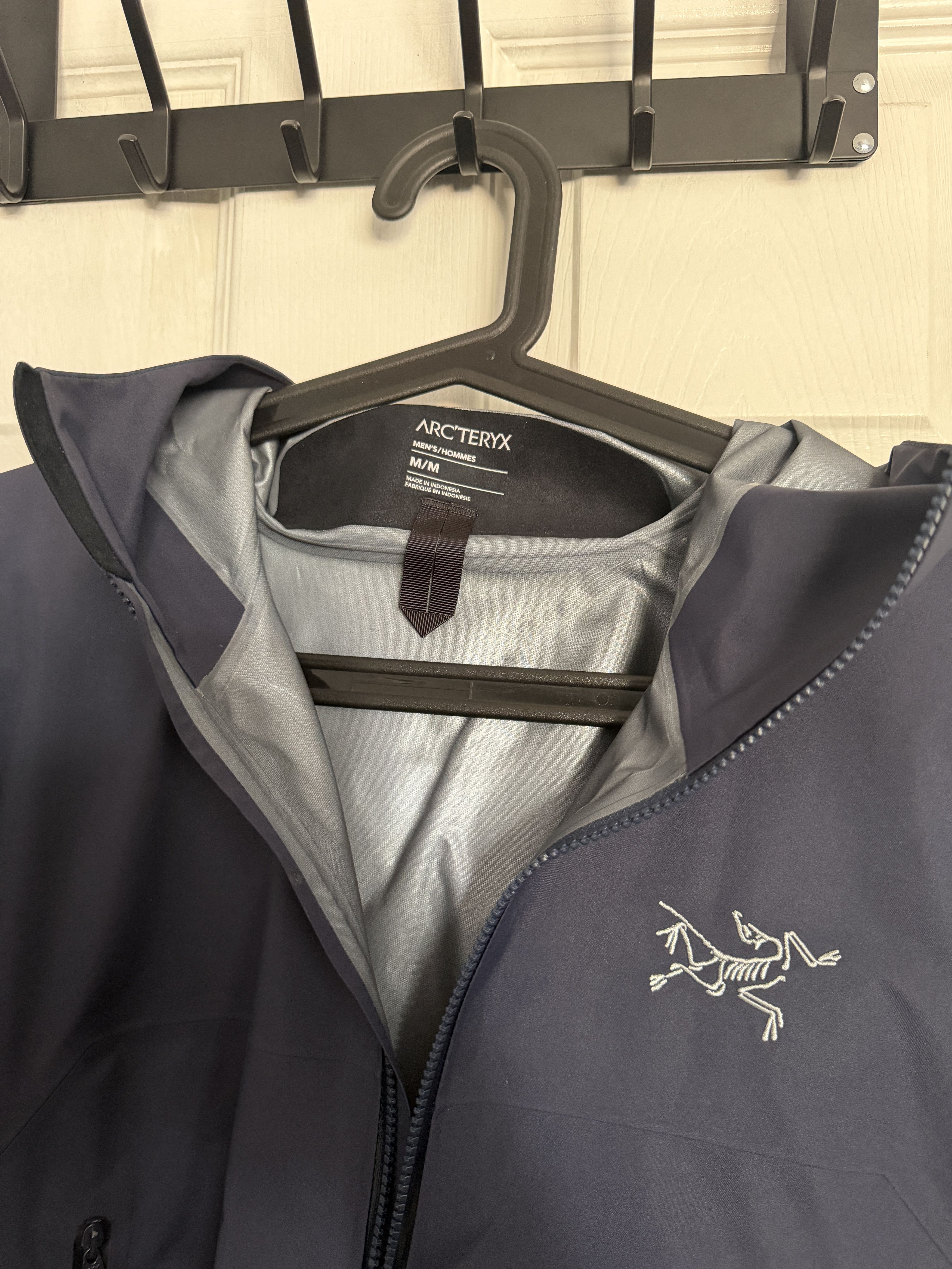 Arc'teryx Arc'teryx Beta Jacket Men's Goretex Black Sapphire, Medium Size US M / EU 48-50 / 2 - 3 Thumbnail
