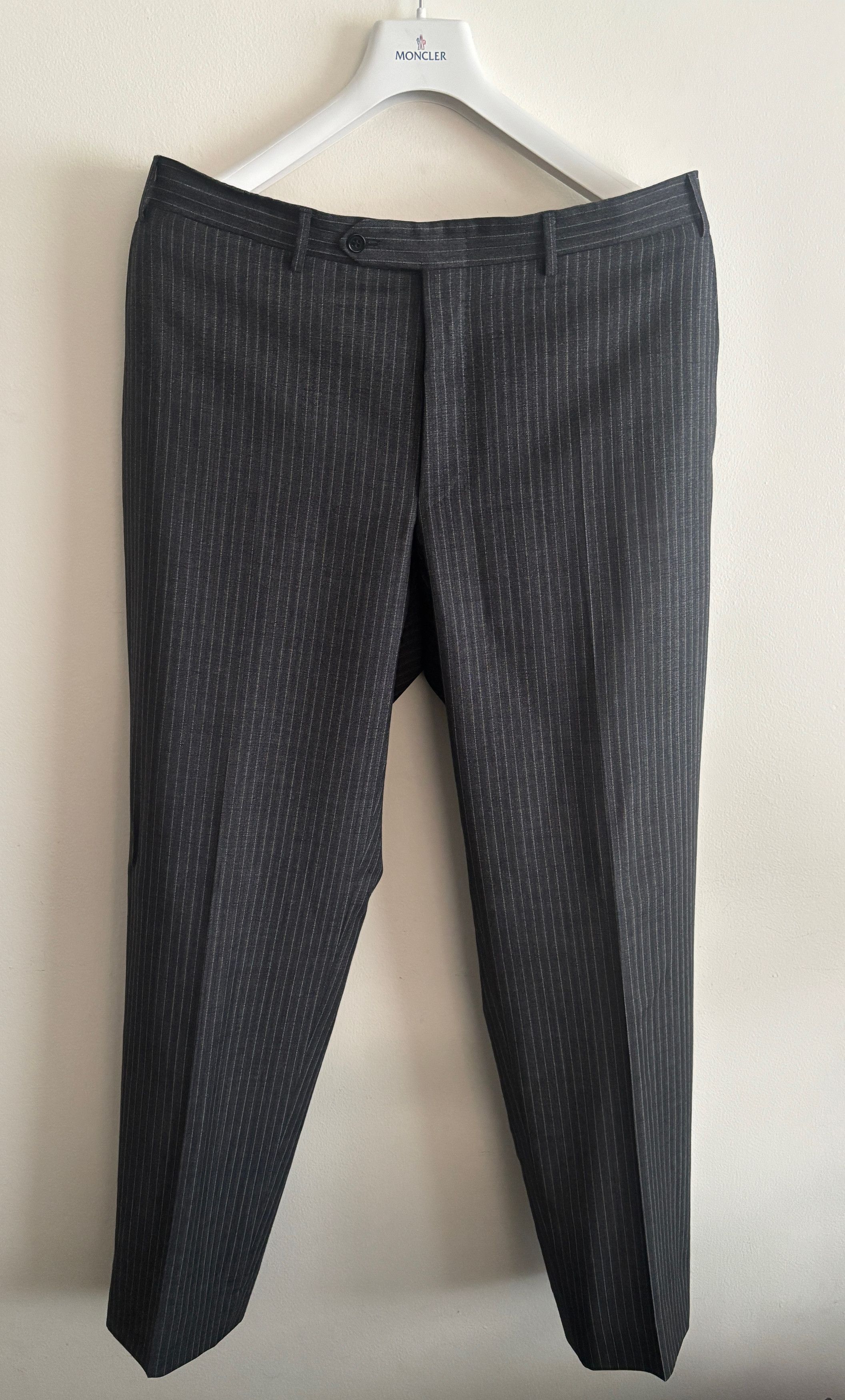 Canali $2100 Charcoal Grey Pinstripe Wool Suit -- 44 Pants 36 Size 44R - 10 Thumbnail