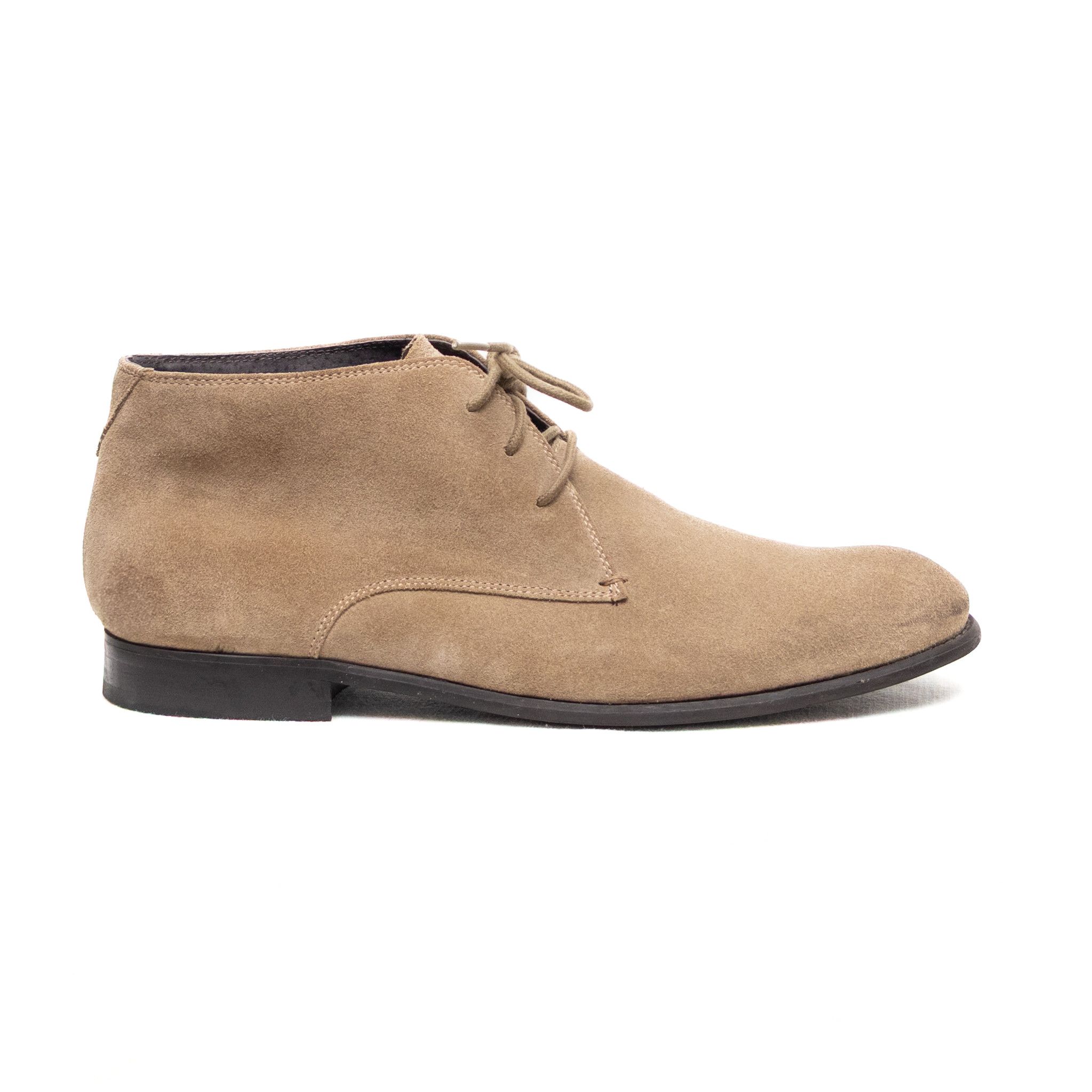 John Varvatos ohn Varvatos USA Men’s Tan Suede Chukka Ankle Desert Boots Size US 10 / EU 43 - 3 Thumbnail