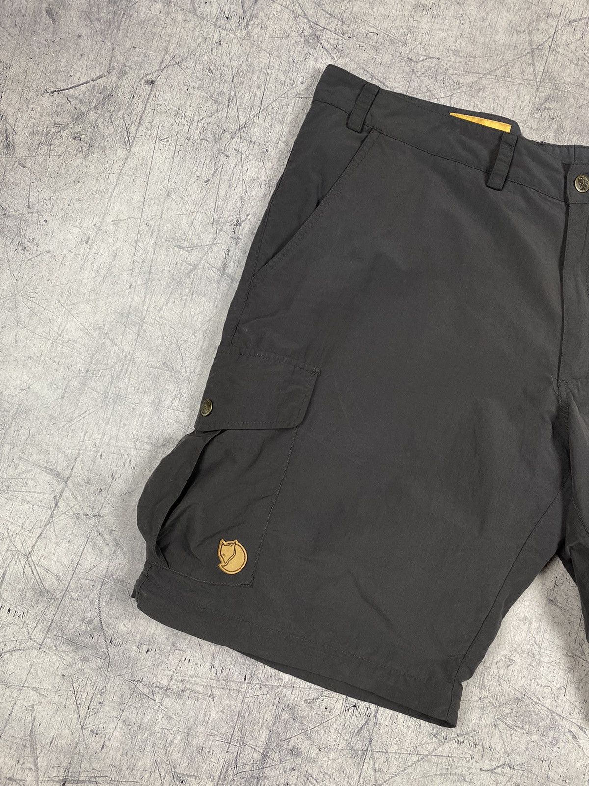 Fjallraven × Vintage Vintage Fjallraven Karl Zip Trekking Cargo Outdoor Shorts Size US 35 - 11 Thumbnail