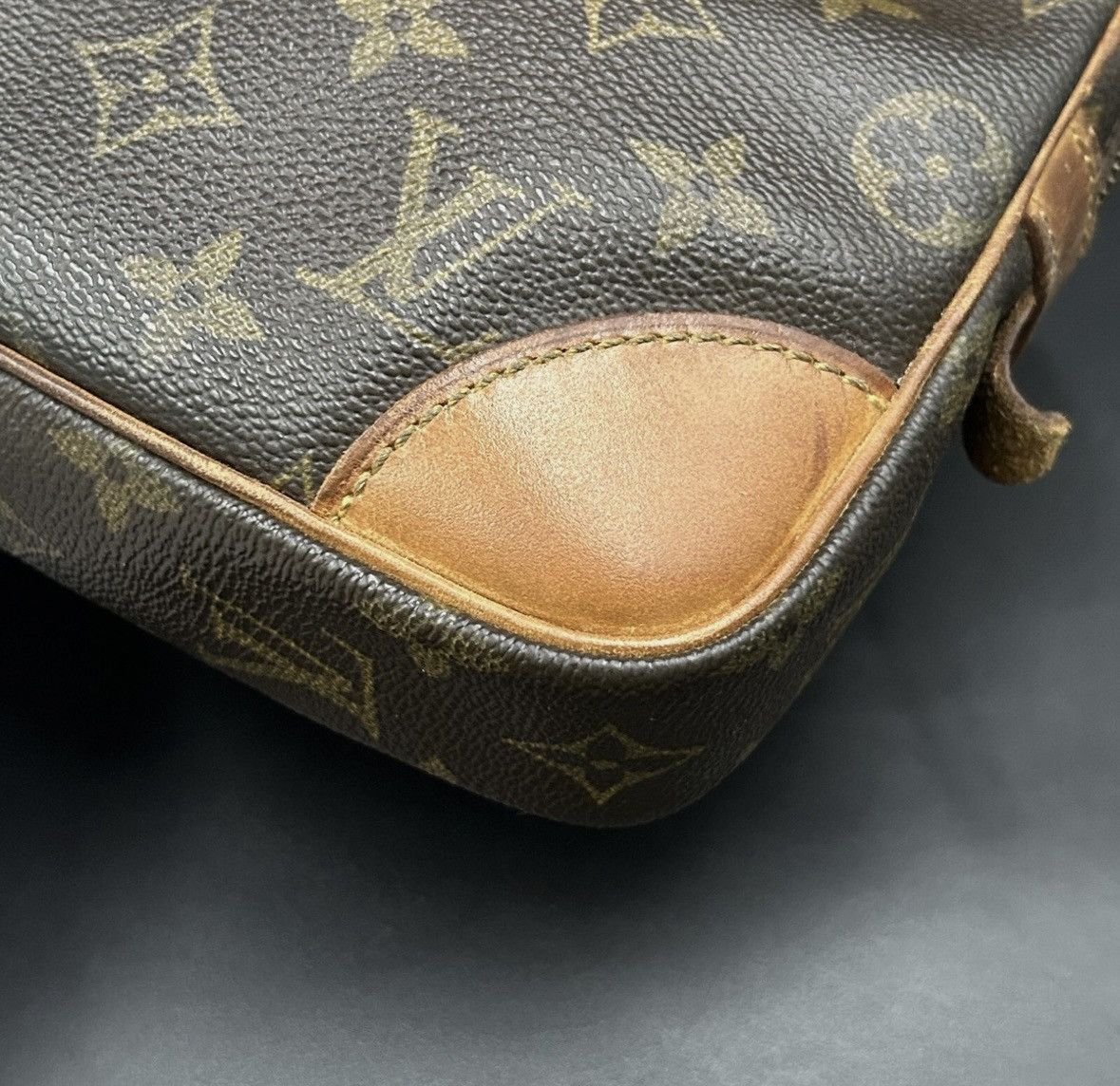 Louis Vuitton Preloved Louis Vuitton monogram Marly Dragonne Clutch Bag Size ONE SIZE - 4 Thumbnail
