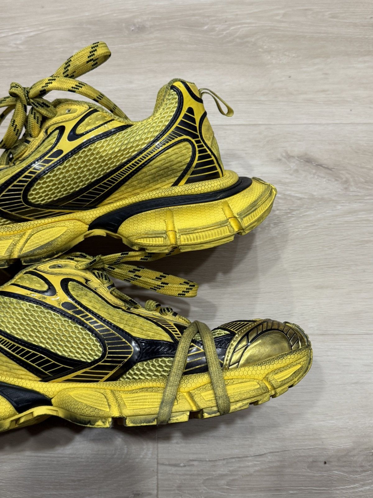 Balenciaga Balenciaga 3xl Distressed Sneakers ‘Yellow’ Size US 12 / EU 45 - 12 Thumbnail