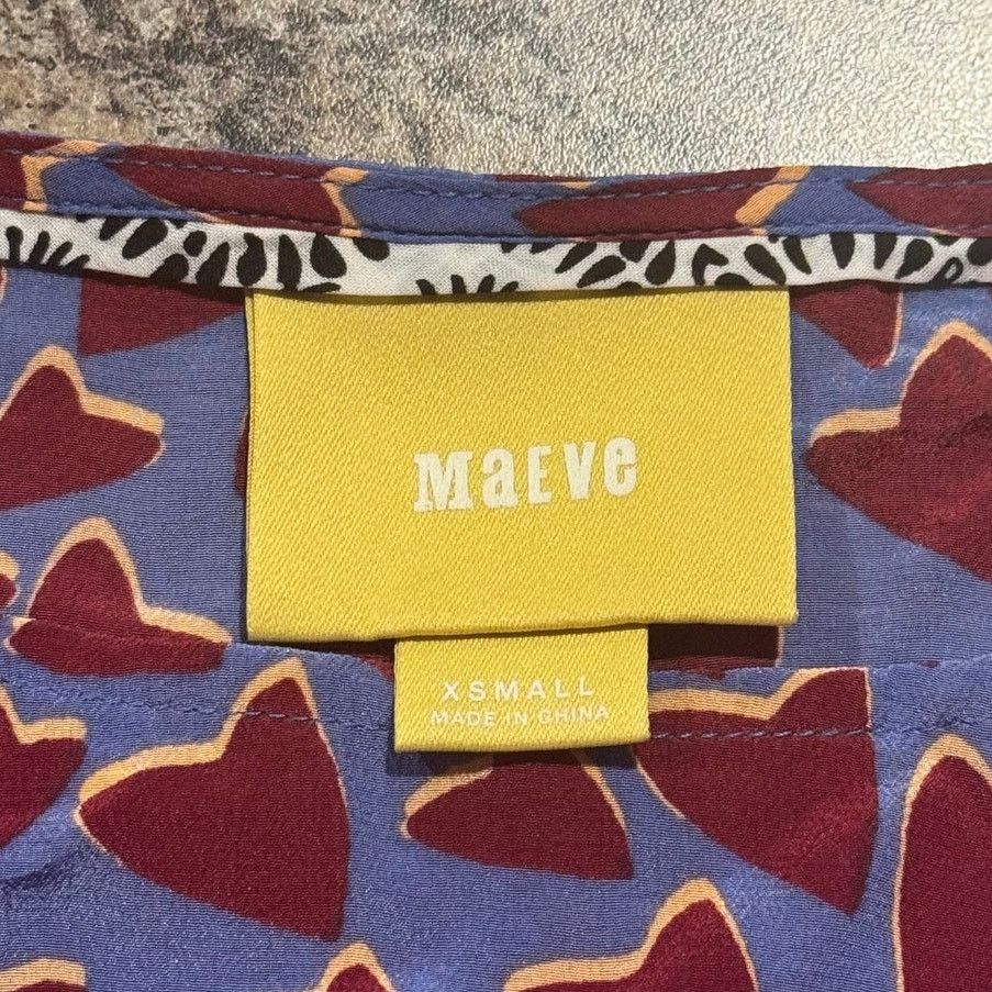 Anthropologie Maeve Anthropologie Silk Top XS Heart Abstract Boho Artsy Size XS / US 0-2 / IT 36-38 - 4 Thumbnail
