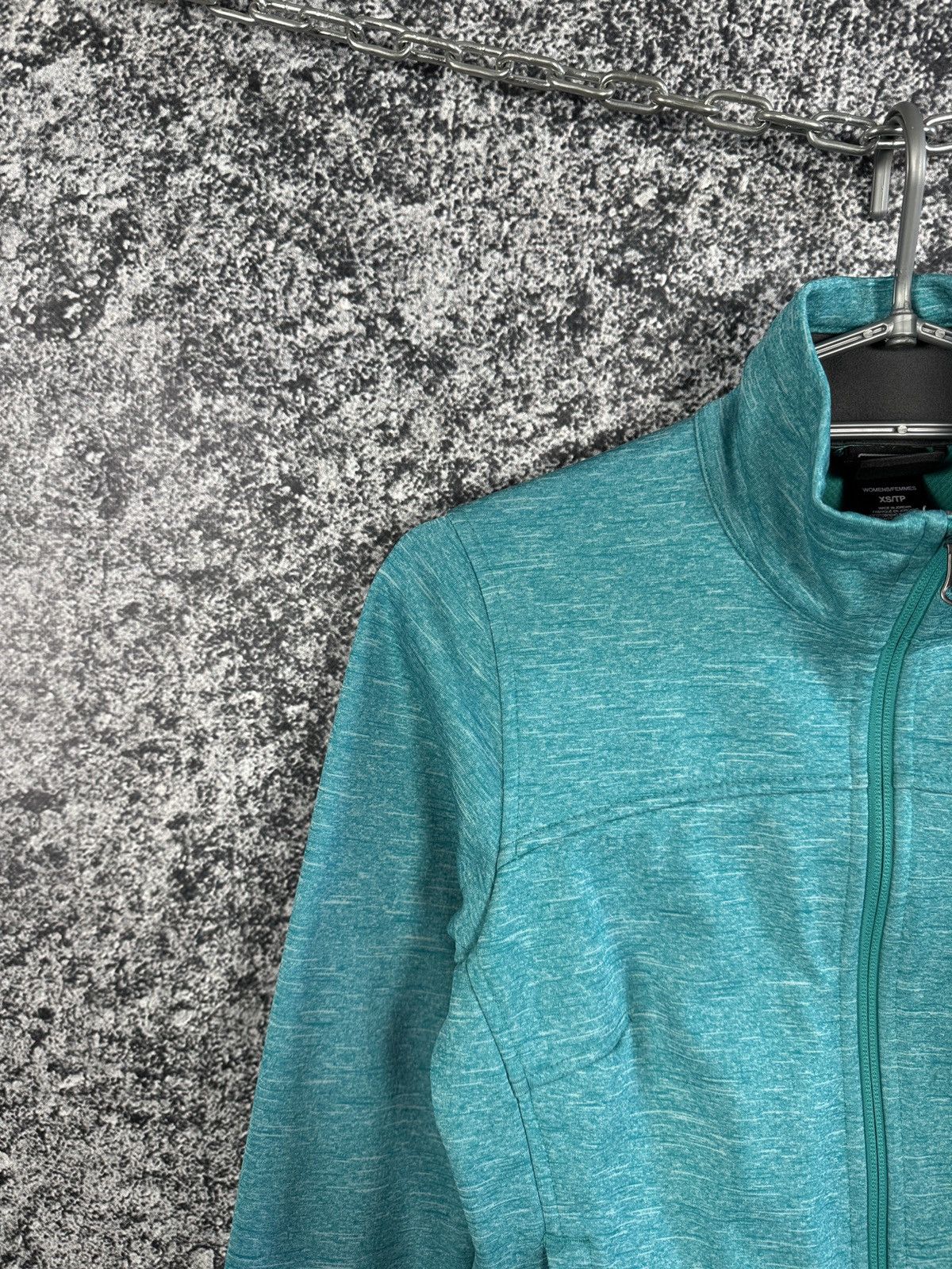 The North Face Women's The North Face Full Zip Jacket Outdoor TNF Size XS Size XS / US 0-2 / IT 36-38 - 3 Thumbnail