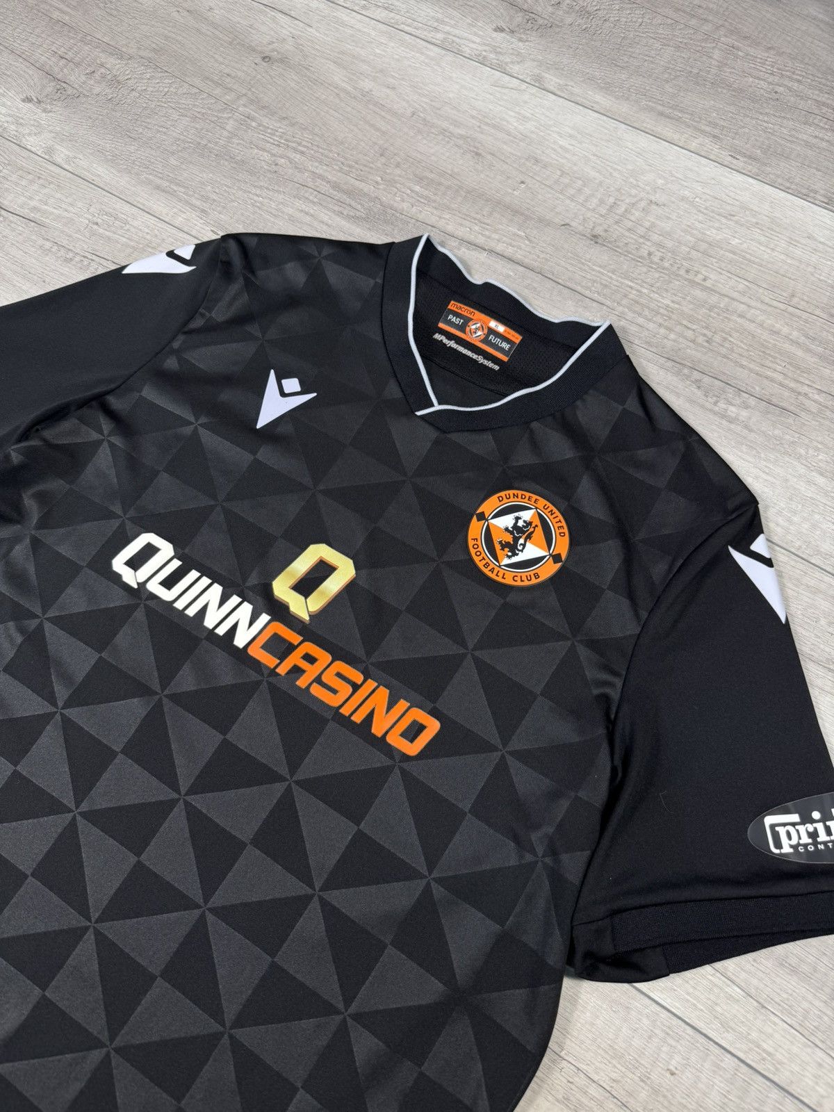 Macron Dundee United 2022 2023 Macron Away Kit Scottish Premiership Size US XL / EU 56 / 4 - 2 Thumbnail