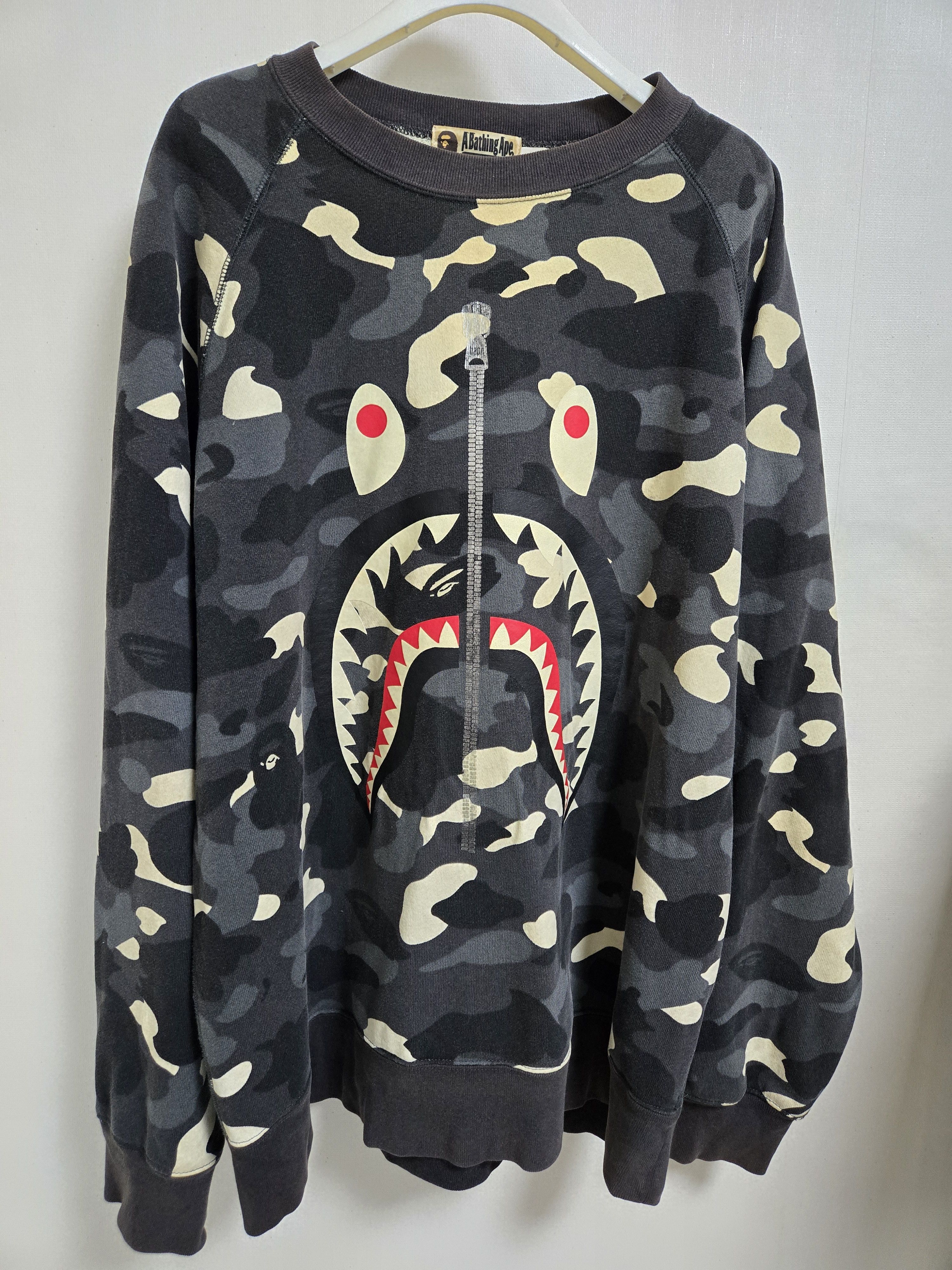 Bape Bape crew neck city camo Size US XL / EU 56 / 4 - 1 Thumbnail