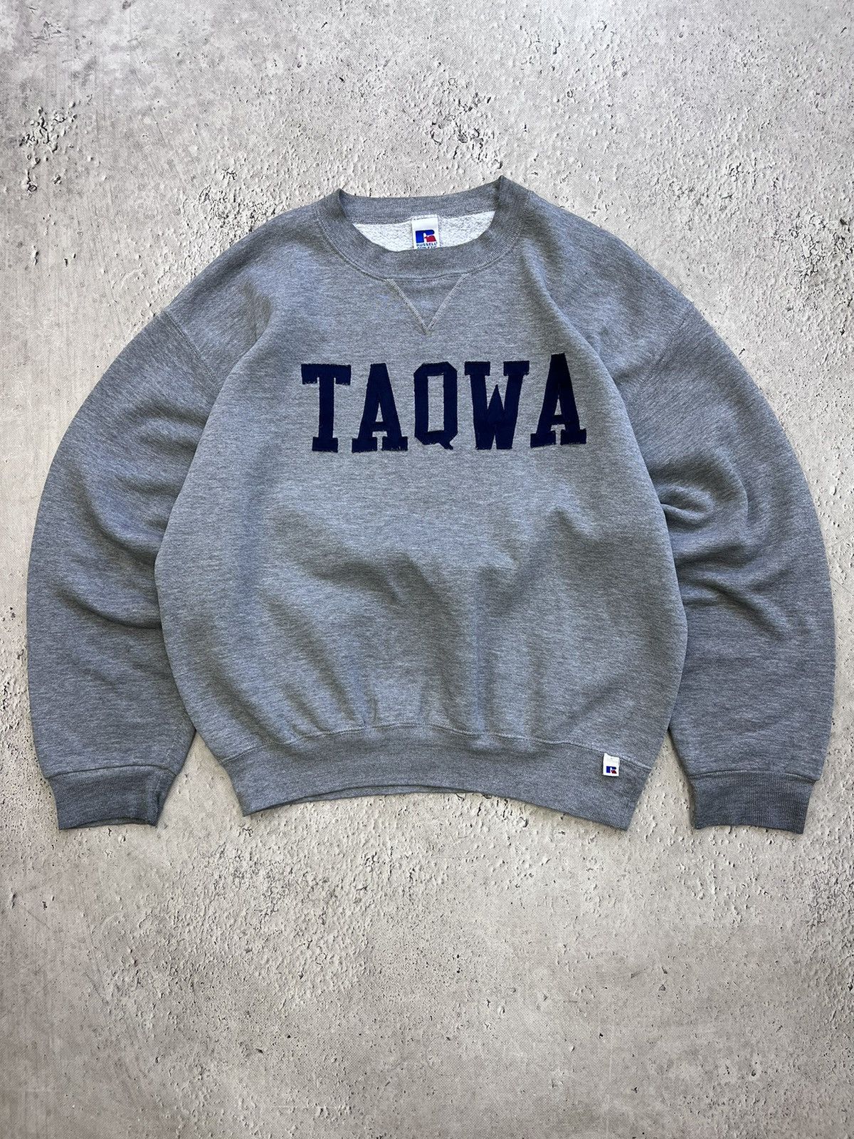 Russell Athletic × Vintage Crazy BOXY 90s Vintage Russell Athletic Crewneck sweatshirt Size US XL / EU 56 / 4 - 1 Thumbnail