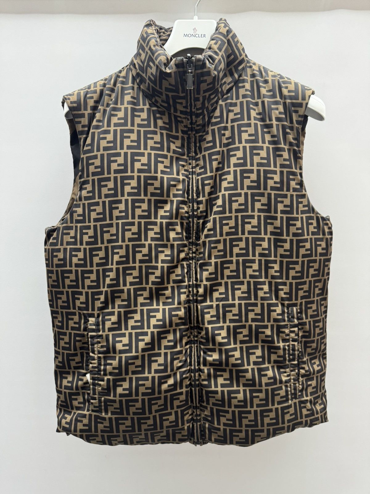 Fendi Fendi reversible vest Size US M / EU 48-50 / 2 - 1 Thumbnail