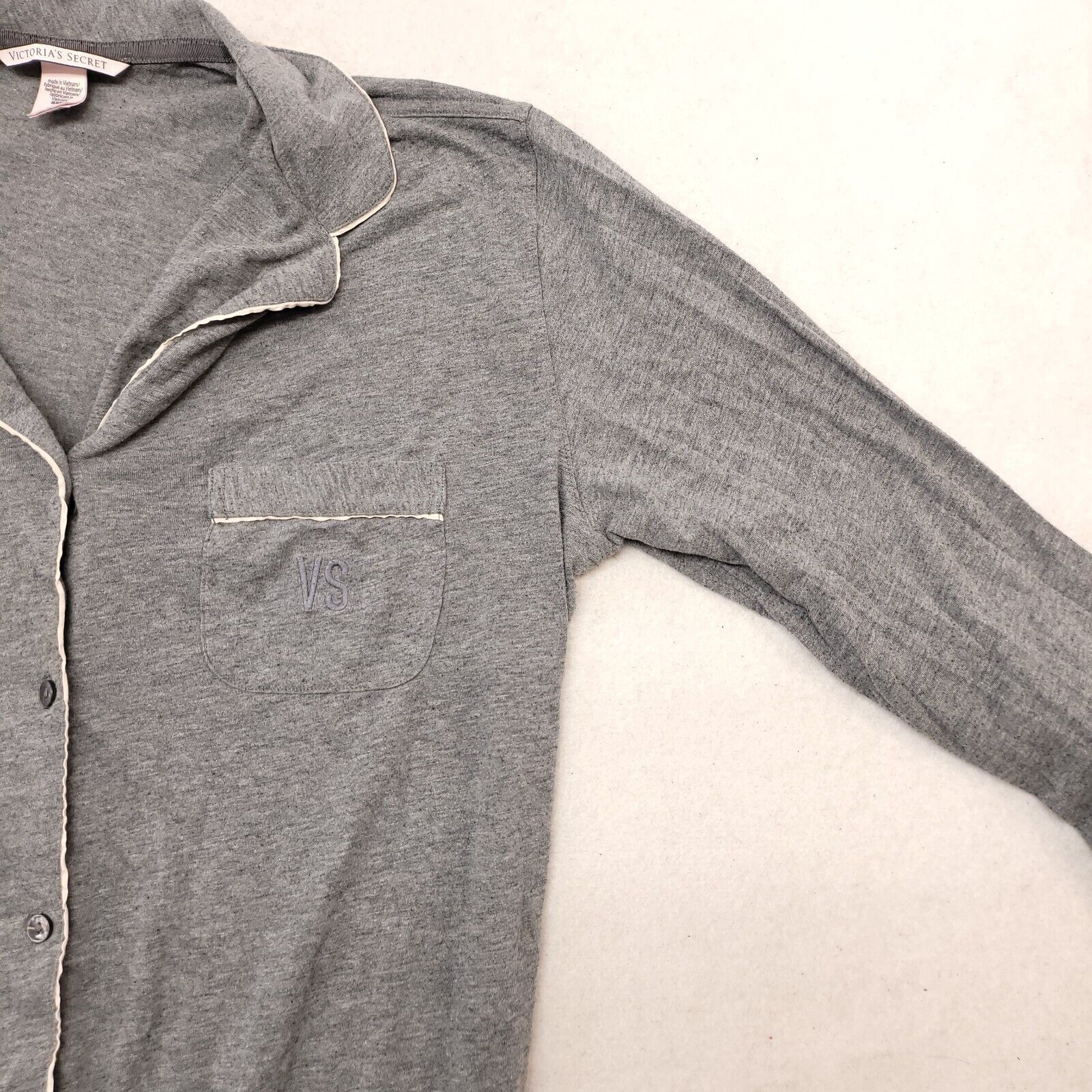 Victoria's Secret Victorias Secret Button Up Pajama Top Womens Size Small Gray Size ONE SIZE - 5 Thumbnail
