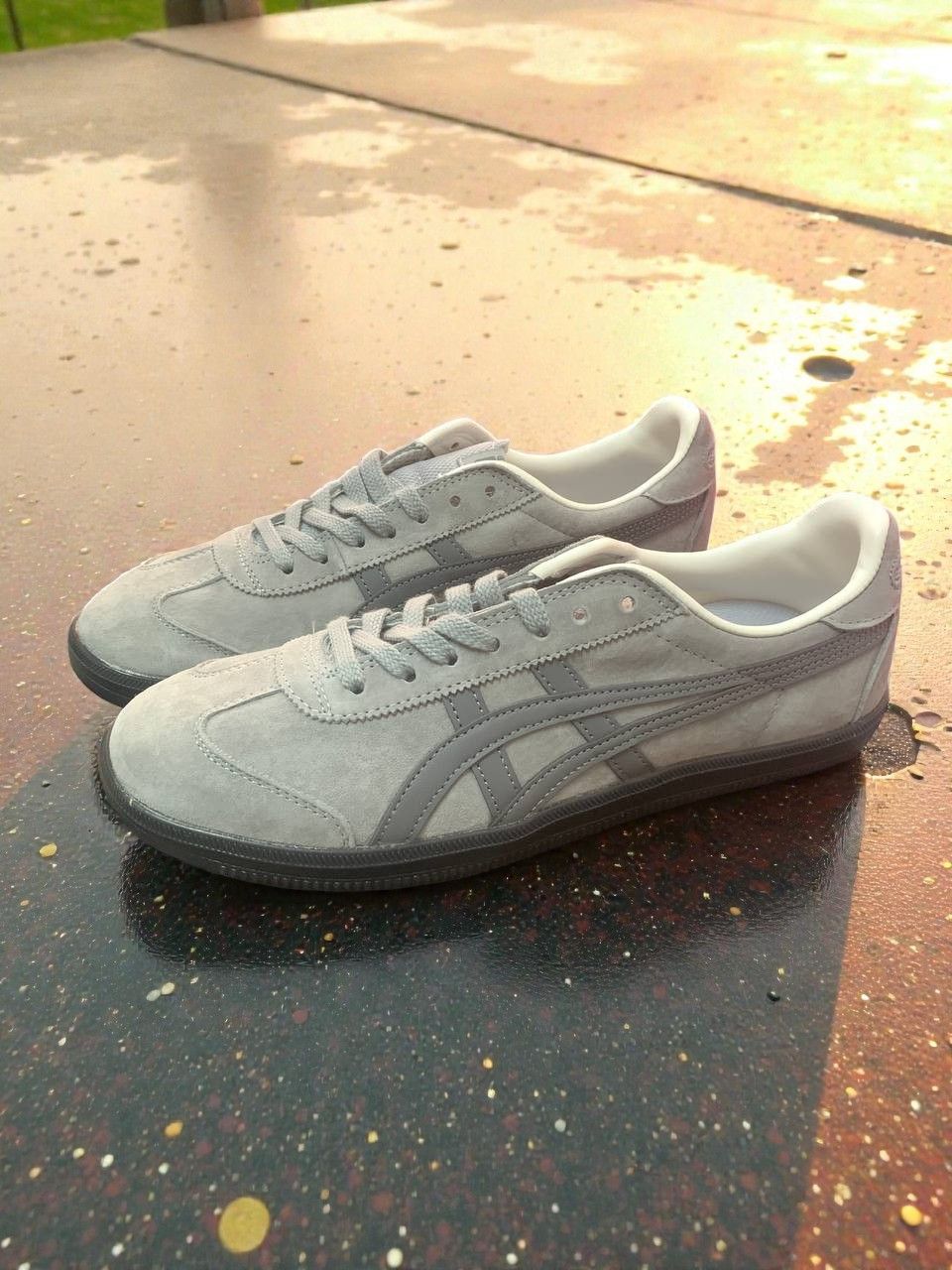 Onitsuka Tiger Unisex Onitsuka Tiger Shoes Sports Casual TOKUTEN Gray Size US 9.5 / EU 42-43 - 1 Thumbnail