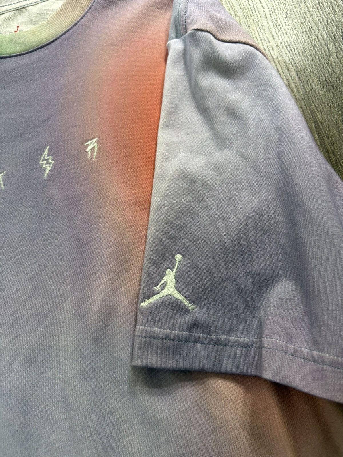 J Balvin × Jordan Brand Nike Jordan Brand x J Balvin T-Shirt Size US M / EU 48-50 / 2 - 4 Thumbnail