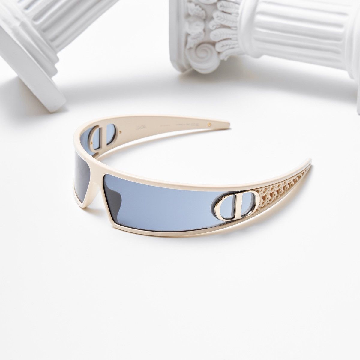 Dior DIOR VERYDIOR M1U 95B0 SUNGLASSES Size ONE SIZE - 1 Thumbnail