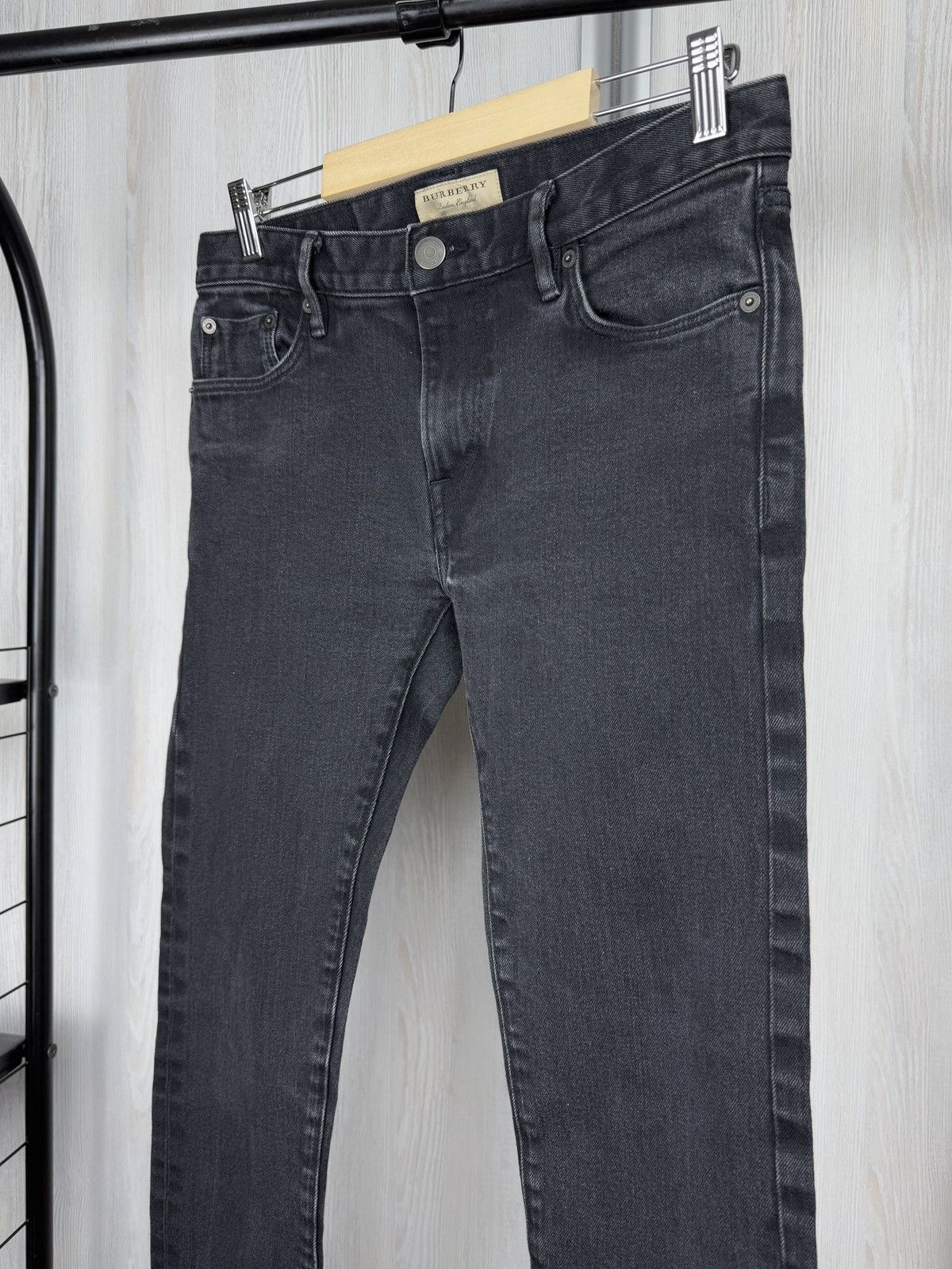 Burberry Burberry London England Skinny Fit grey stretchy denim jeans Size US 31 - 4 Thumbnail