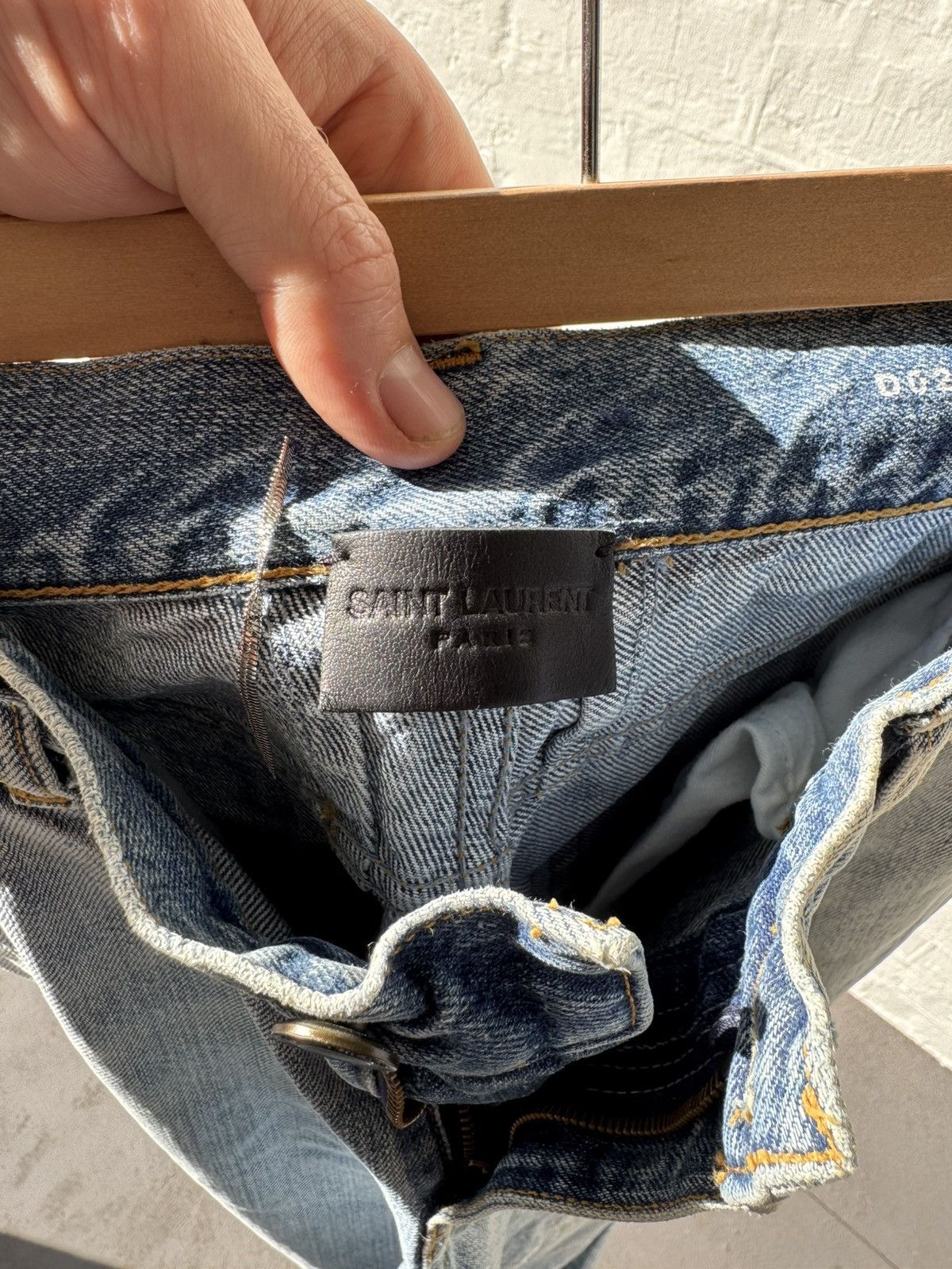 Saint Laurent Paris Saint Laurent Skinny Jean in Light Blue Vintage Denim SS’17 Size US 31 - 4 Thumbnail