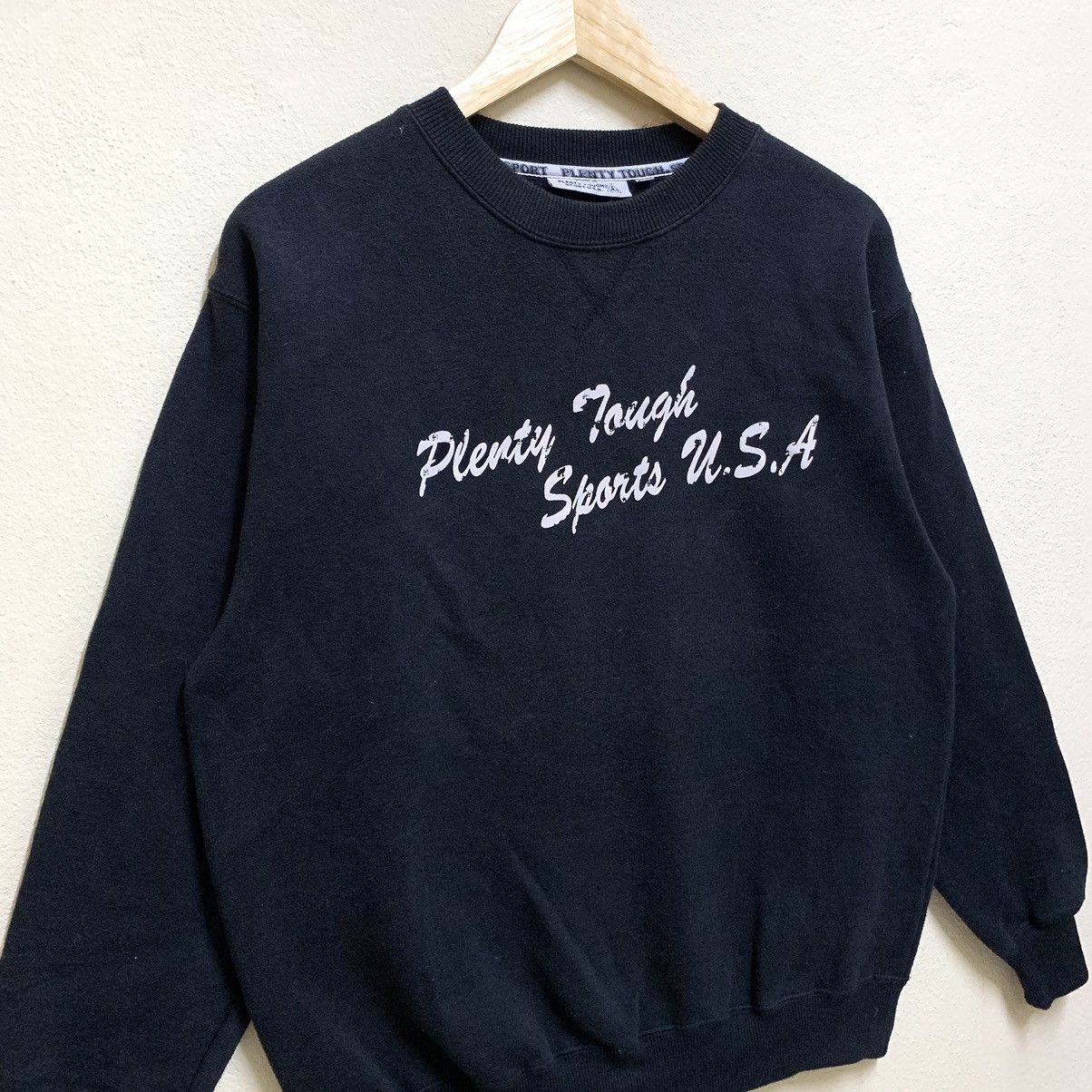 Vintage Vintage PLENTY TOUGH SPORTS USA Spell out Sweatshirt Size US M / EU 48-50 / 2 - 5 Thumbnail