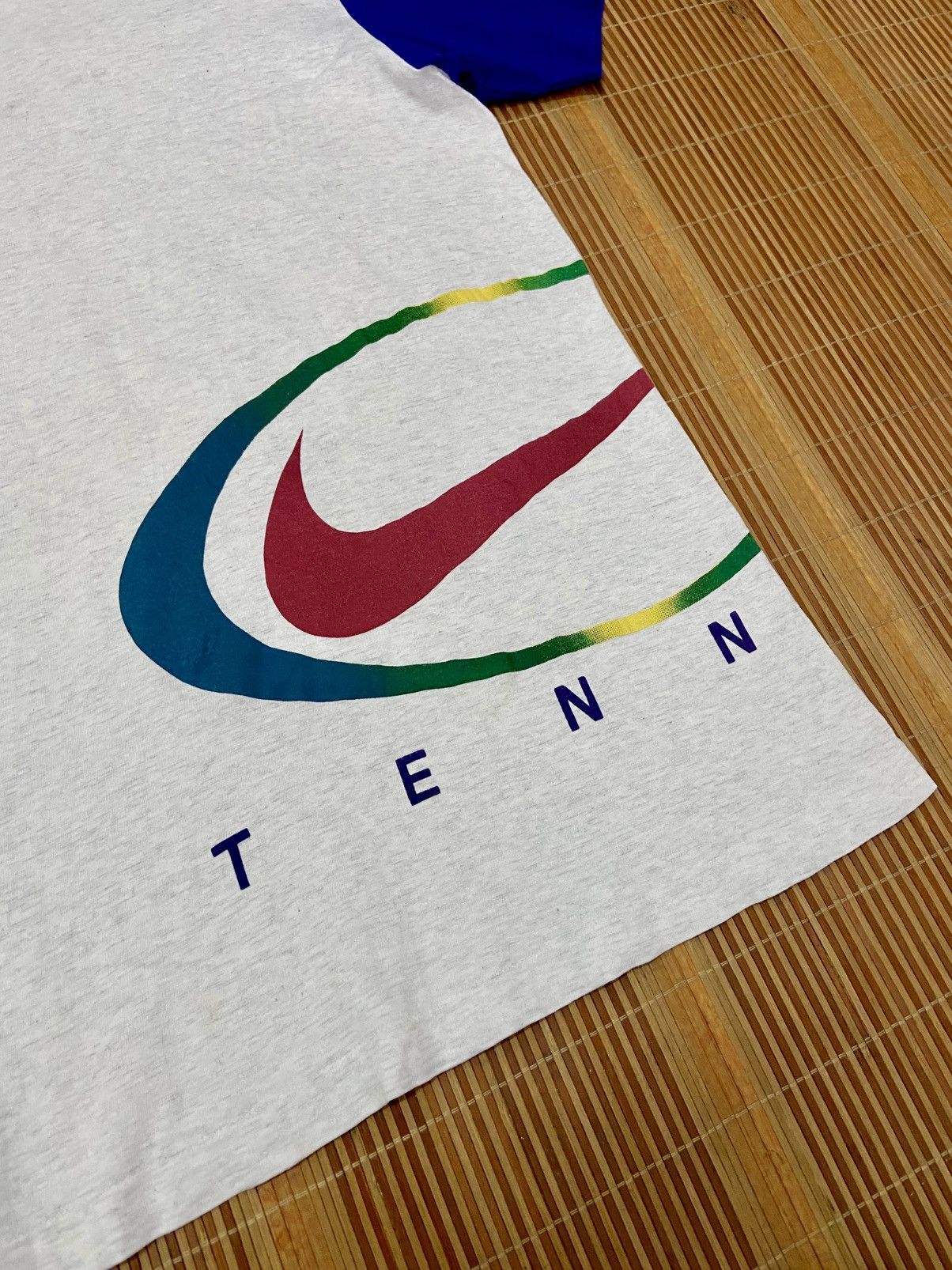 Nike VINTAGE 90s NIKE TENNIS TEE Size US XL / EU 56 / 4 - 13 Thumbnail