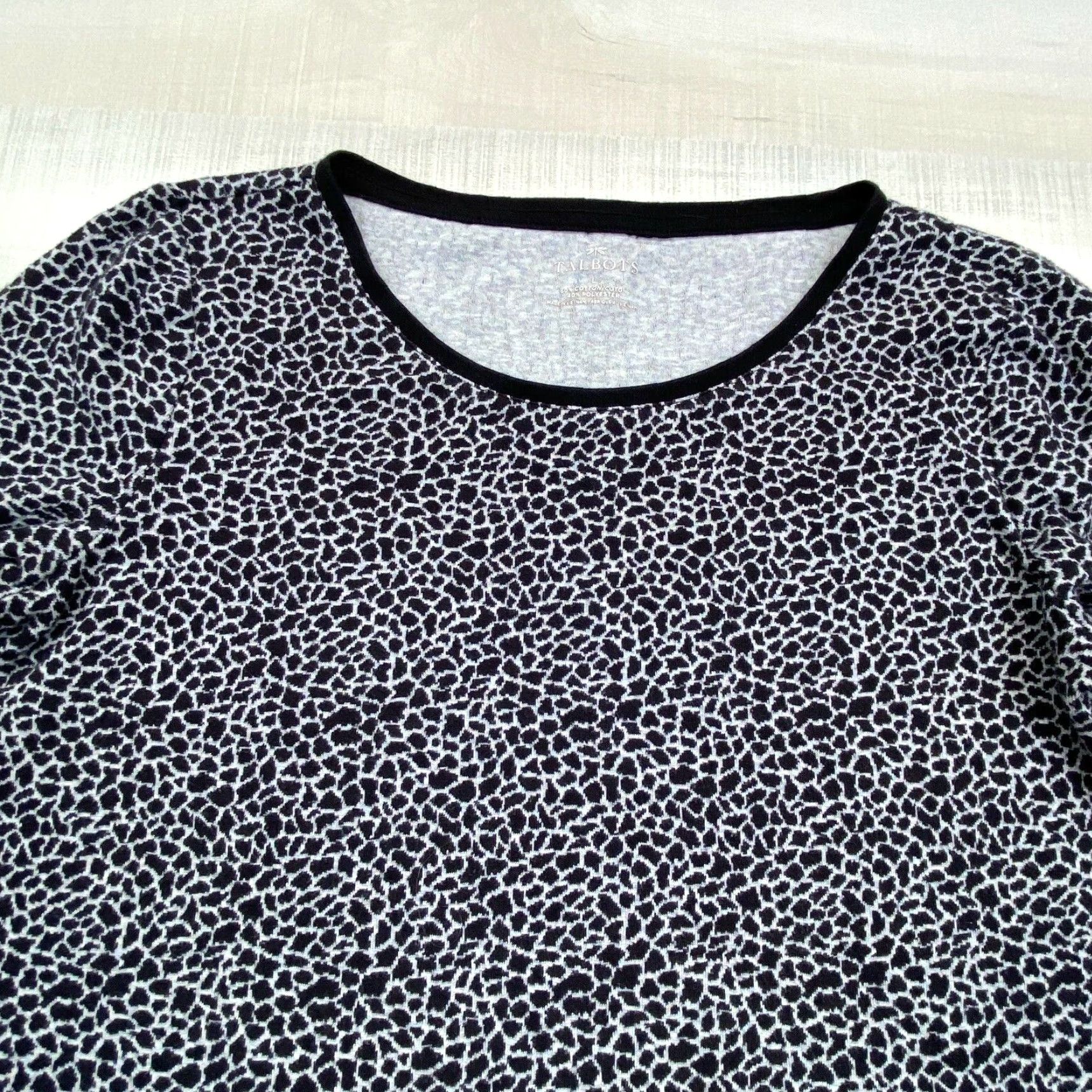 Talbots Talbots Womens Black White Giraffe Print Sweater Large 3/4 Sleeves Soft Ladies Size L / US 10 / IT 46 - 2 Thumbnail