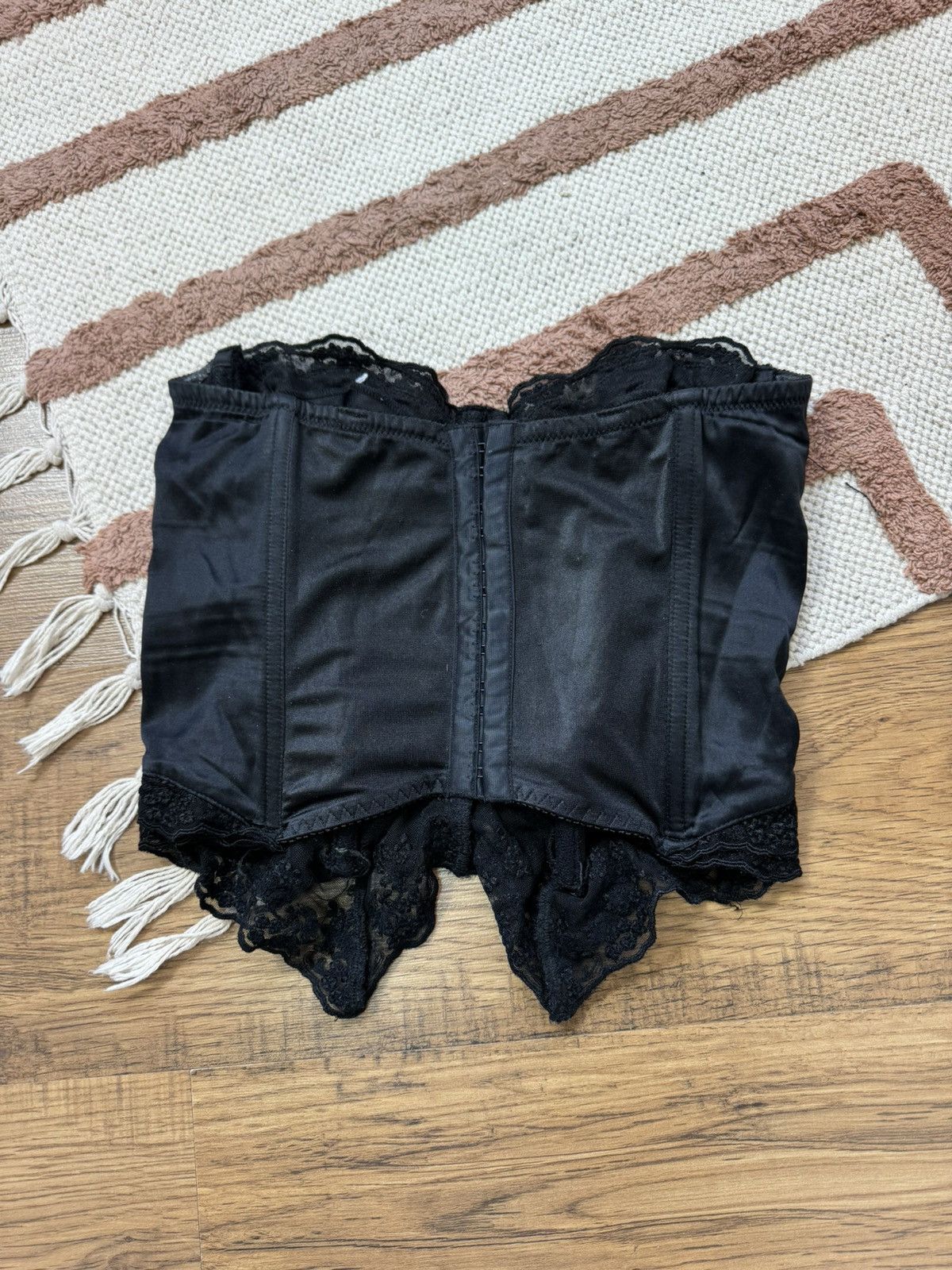 Victoria's Secret VICTORIA’S SECRET CORSET ROSE LACE CORSET Size S / US 4 / IT 40 - 5 Thumbnail