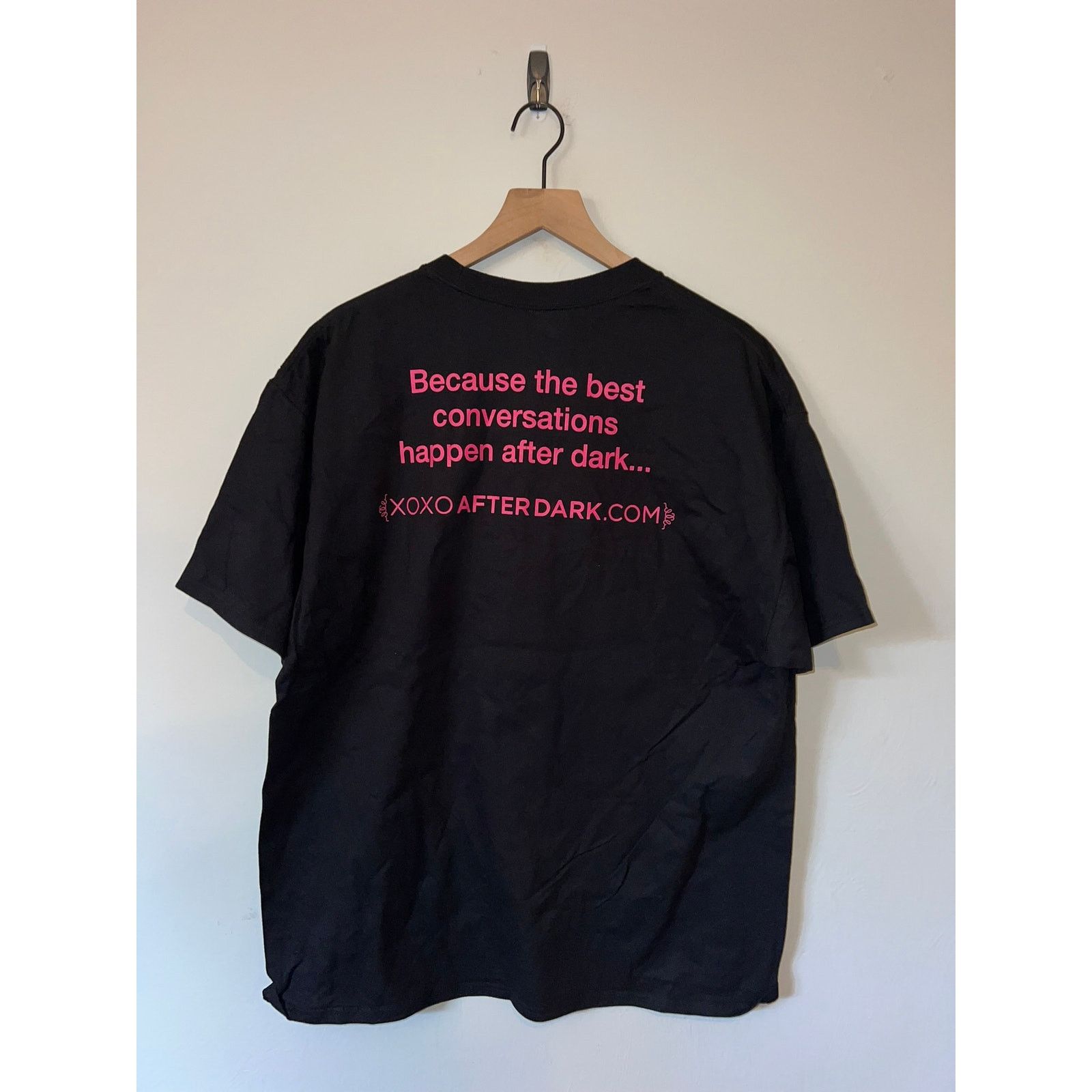 Hanes XOXO Shirt After Dark Best Conversations Happen After Dark Size US XL / EU 56 / 4 - 5 Thumbnail