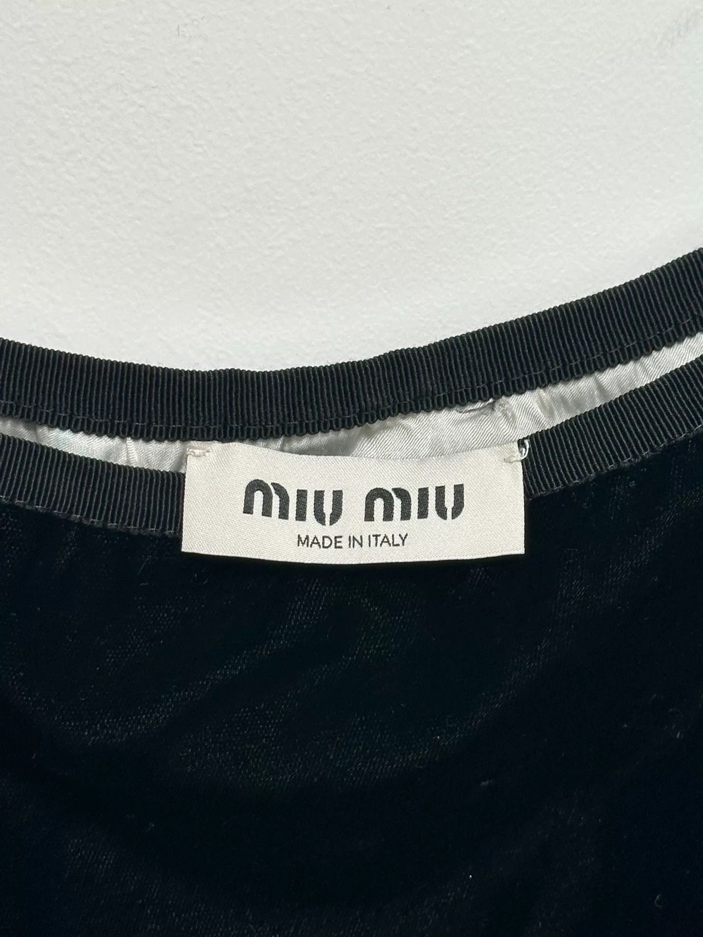 Miu Miu Miu Miu Black Velvet Lace Hem Short Skirt Size US XS / EU 42 / 0 - 3 Thumbnail