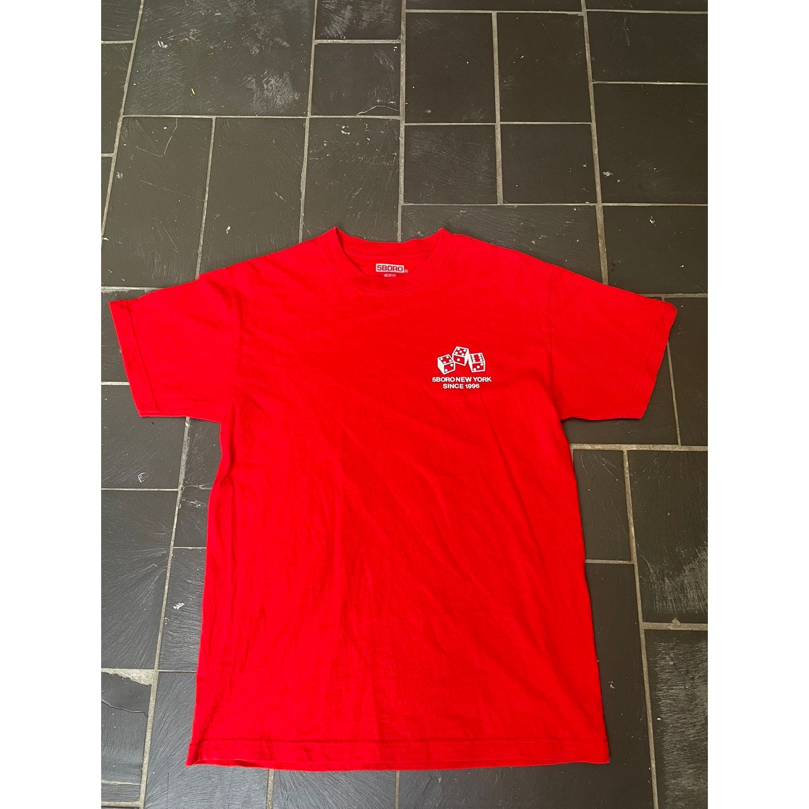 Other 5BORO NYC Dice Red White Tshirt Size Medium Size US M / EU 48-50 / 2 - 2 Thumbnail