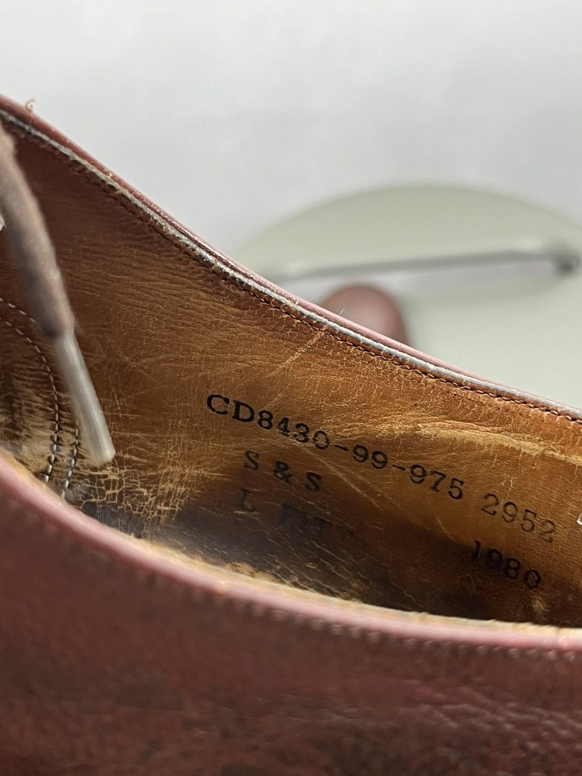 Sanders Sanders 1980 Distressed Brown Leather Cap Toe Oxford Shoes Size US 10 / EU 43 - 13 Thumbnail