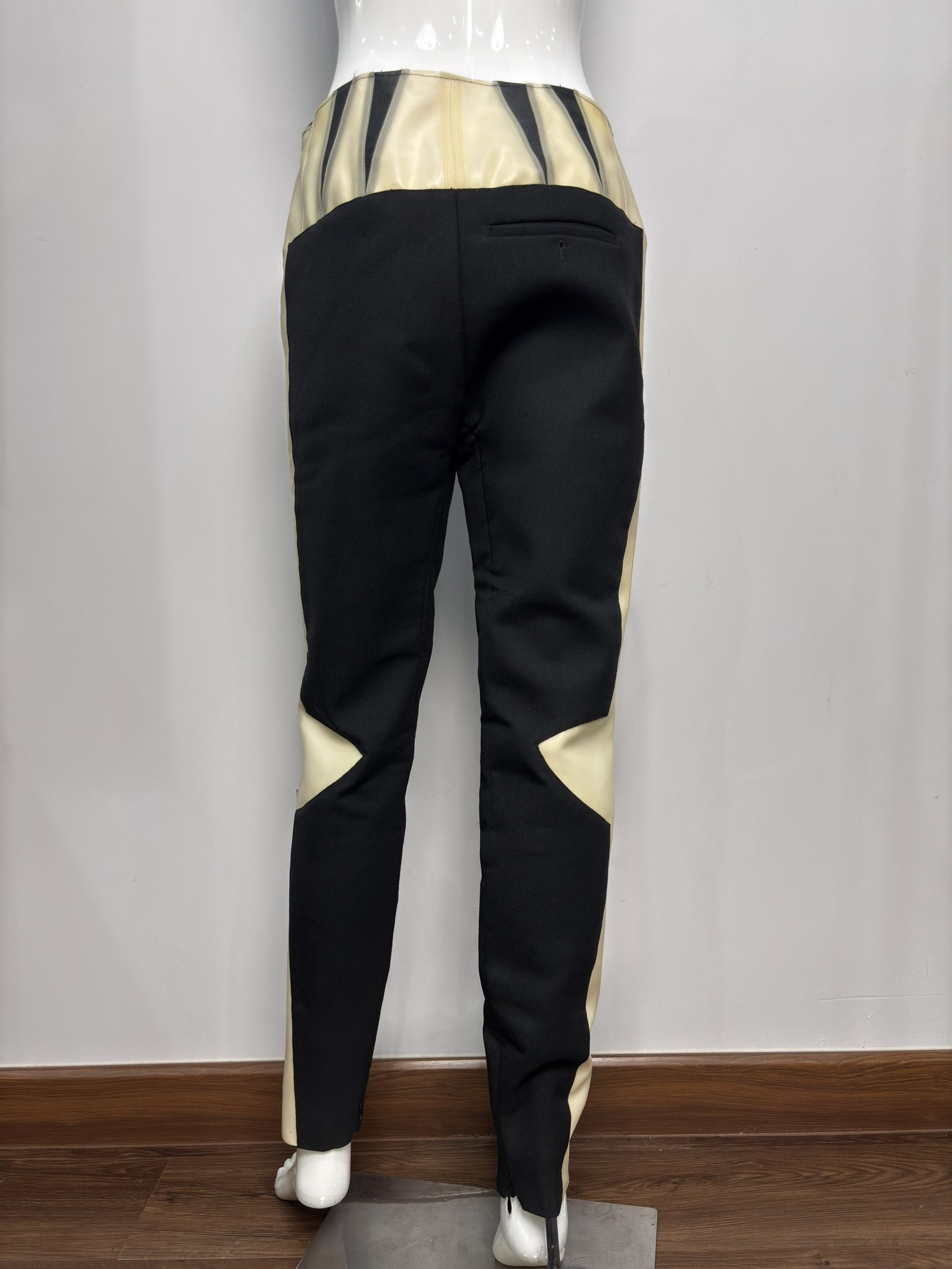 Balenciaga Balenciaga Black Trousers with Leather Waistband Size 27" / US 4 / IT 40 - 6 Thumbnail