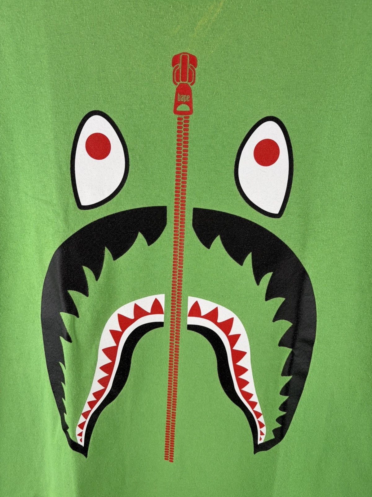 Bape Bape Shark Print Tee Size US M / EU 48-50 / 2 - 3 Thumbnail
