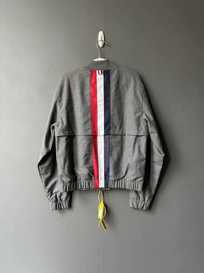 Thom Browne Thom Browne size1 Behind the colorful striped jacket Size US S / EU 44-46 / 1 - 2 Thumbnail