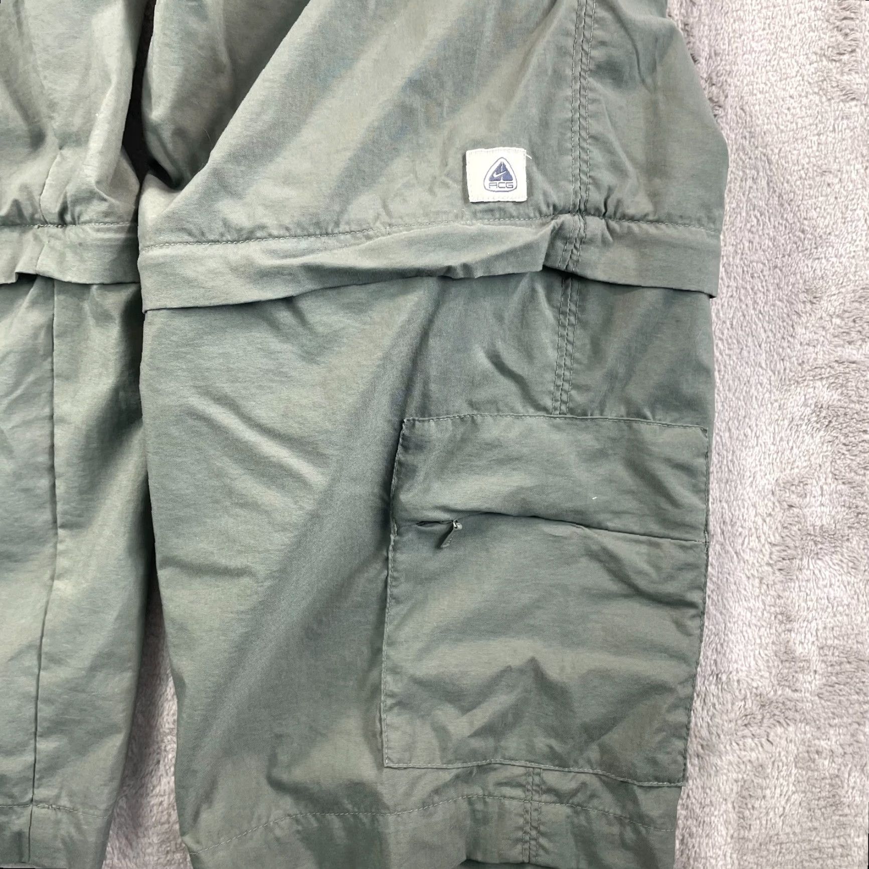 Nike ACG VINTAGE Nike ACG Cargo Convertible Pants Women M Military Green Paratrooper Straight Leg Size 32" / US 10 / IT 46 - 3 Thumbnail