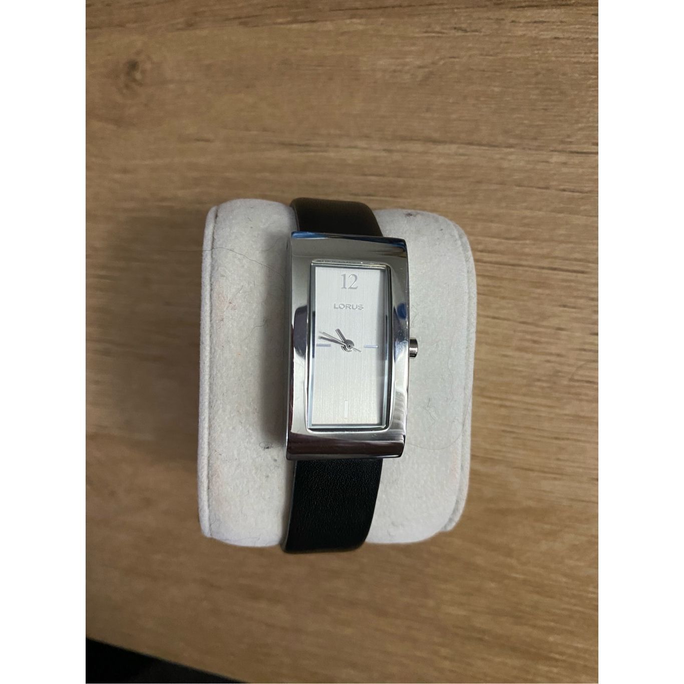 Other Lorus Genuine Black Leather Silver Hardware Wristwatch Size ONE SIZE - 1 Thumbnail