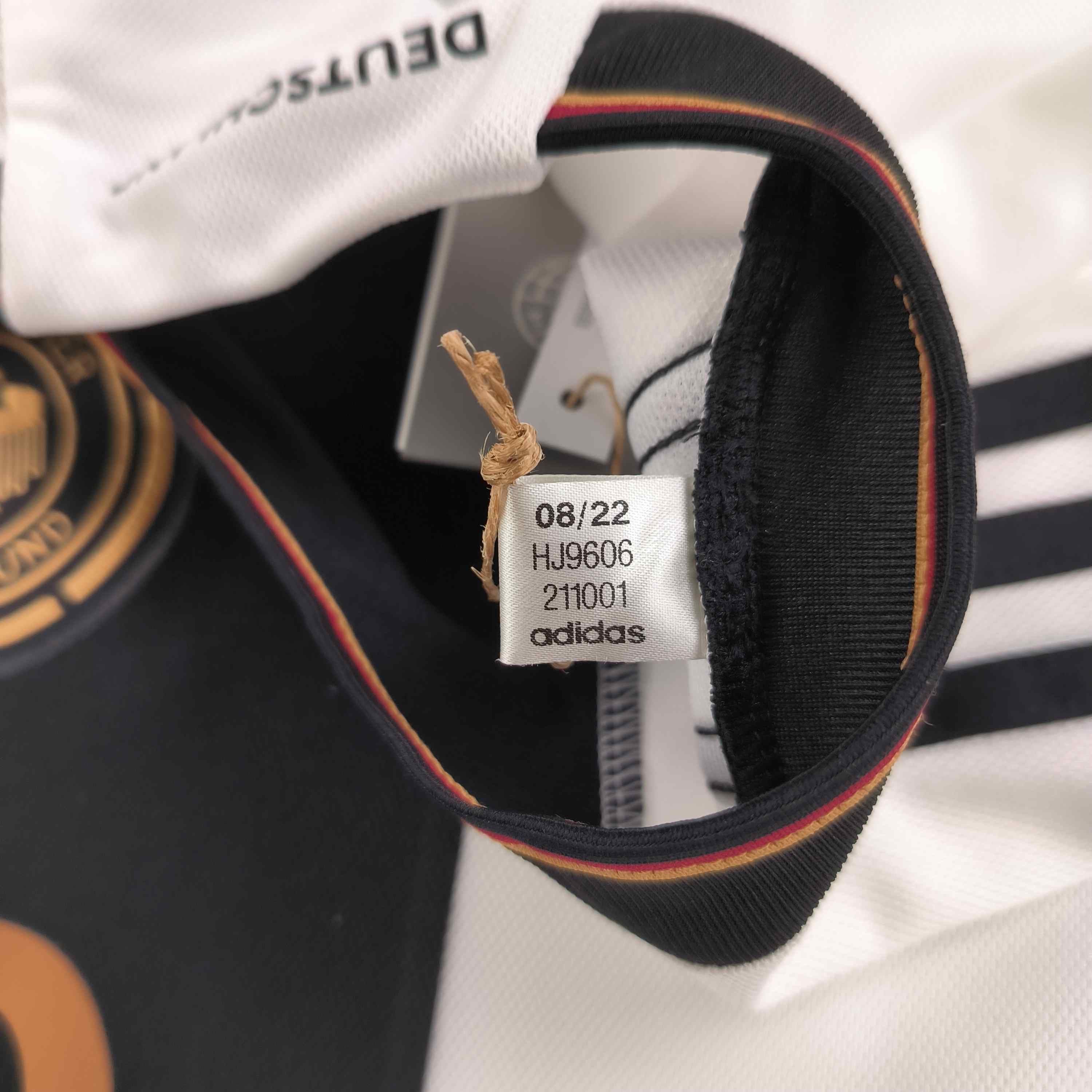 Adidas NEW Germany 22-24 Adidas home Gnabry football jersey size XL Size US XL / EU 56 / 4 - 6 Thumbnail