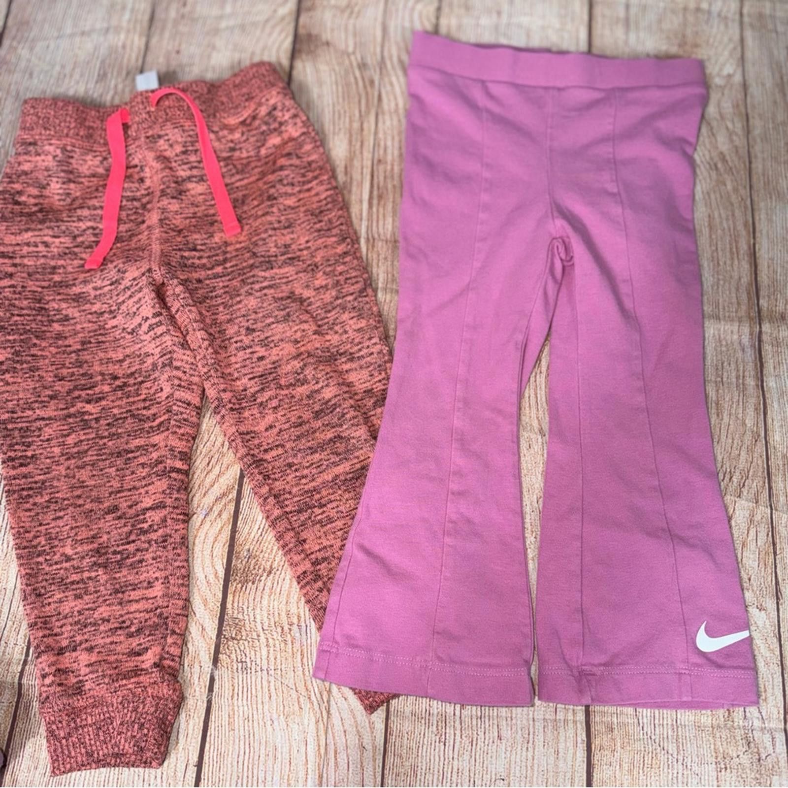 Other Girls 2T Winter Bundle Size ONE SIZE - 3 Thumbnail