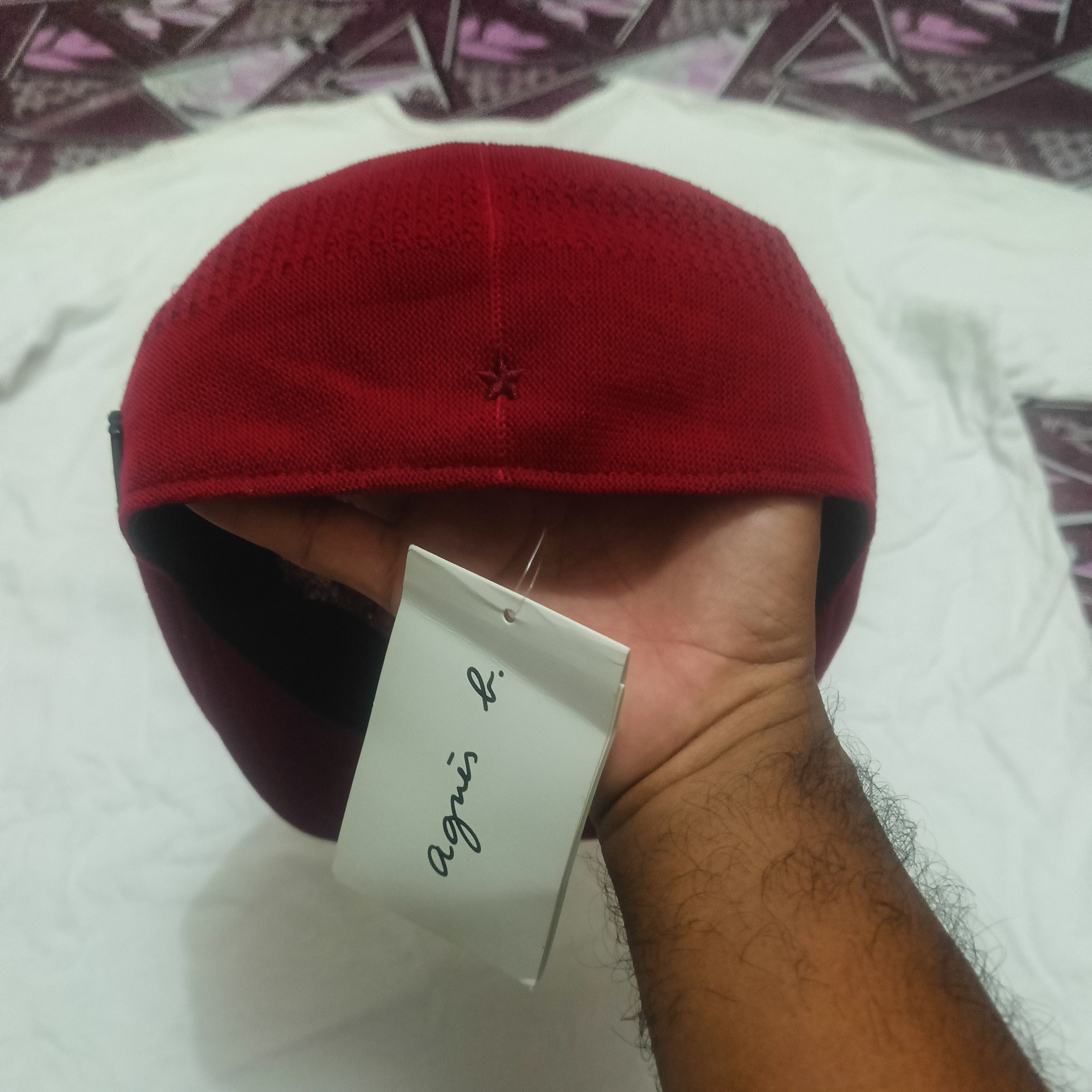 agnes b. Agnes b t shirt & flat beret Size US XL / EU 56 / 4 - 7 Thumbnail