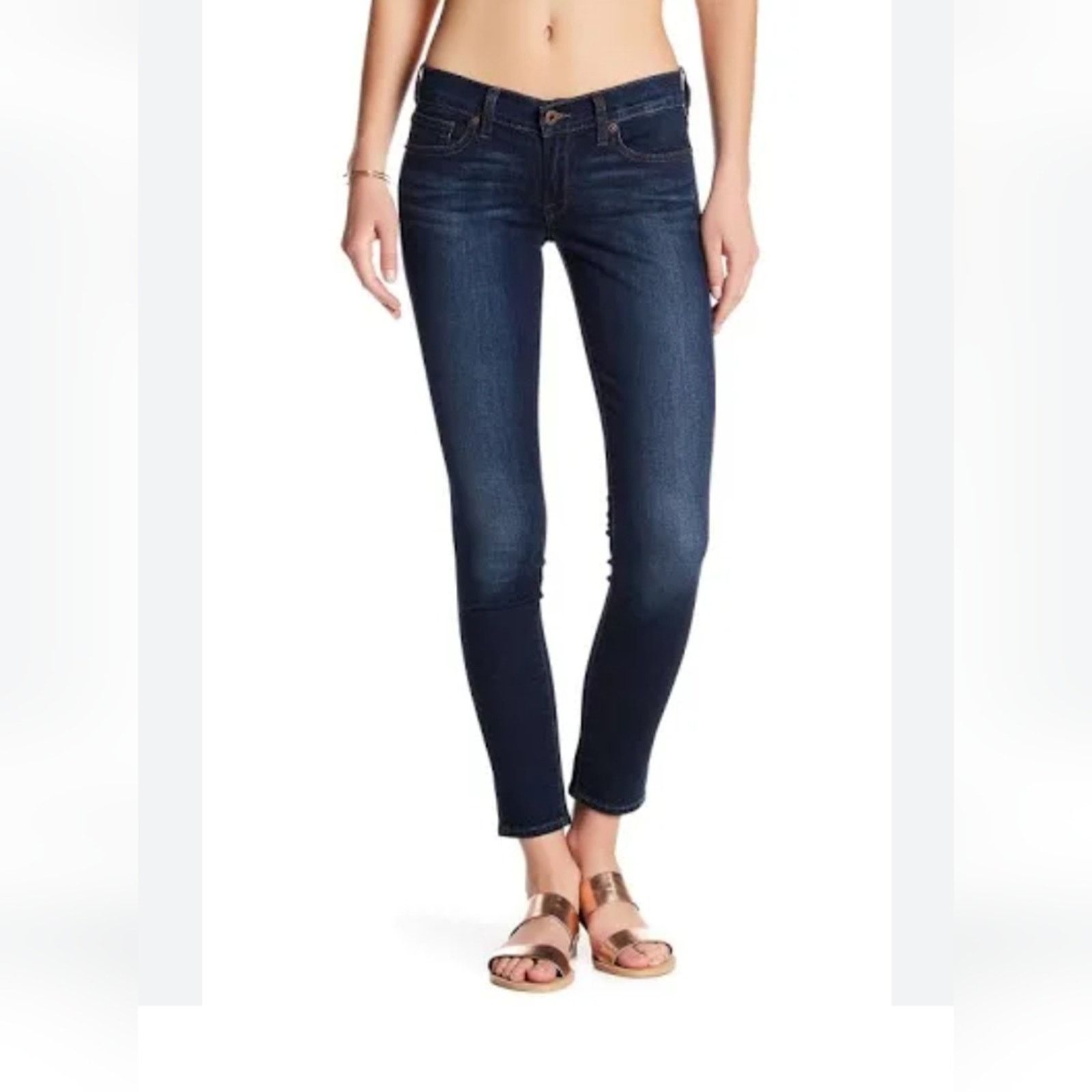 Lucky Brand Lucky Brand Charlie Skinny Jeans 10/30 Size 30" / US 8 / IT 44 - 1 Thumbnail