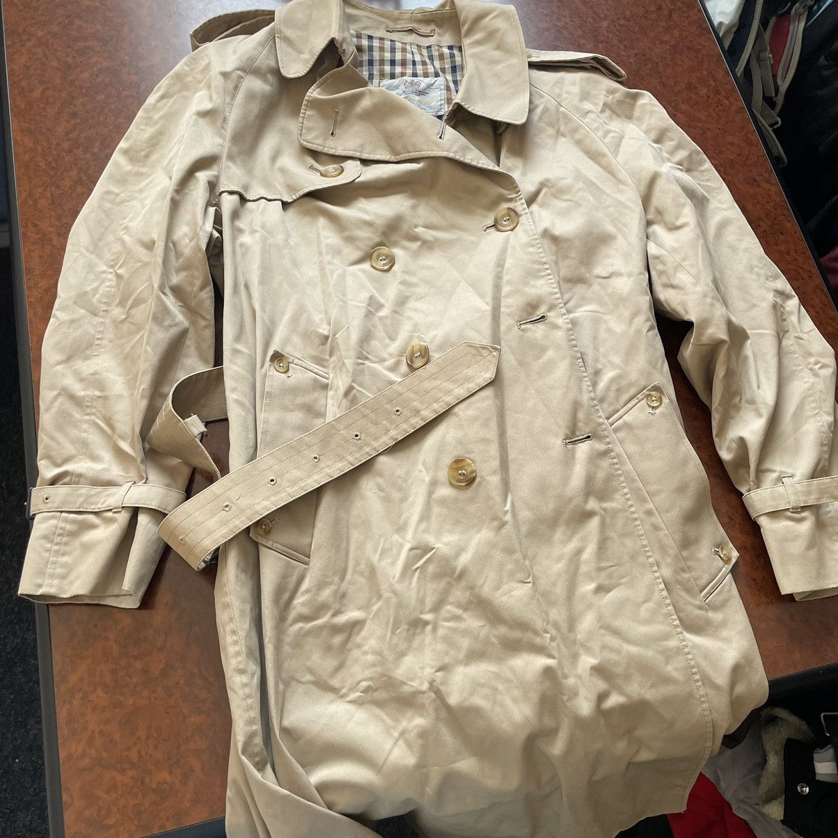 Aquascutum × Vintage Vintage Aquascutum Trench Coat jacket old money nova check Size US L / EU 52-54 / 3 - 1 Thumbnail