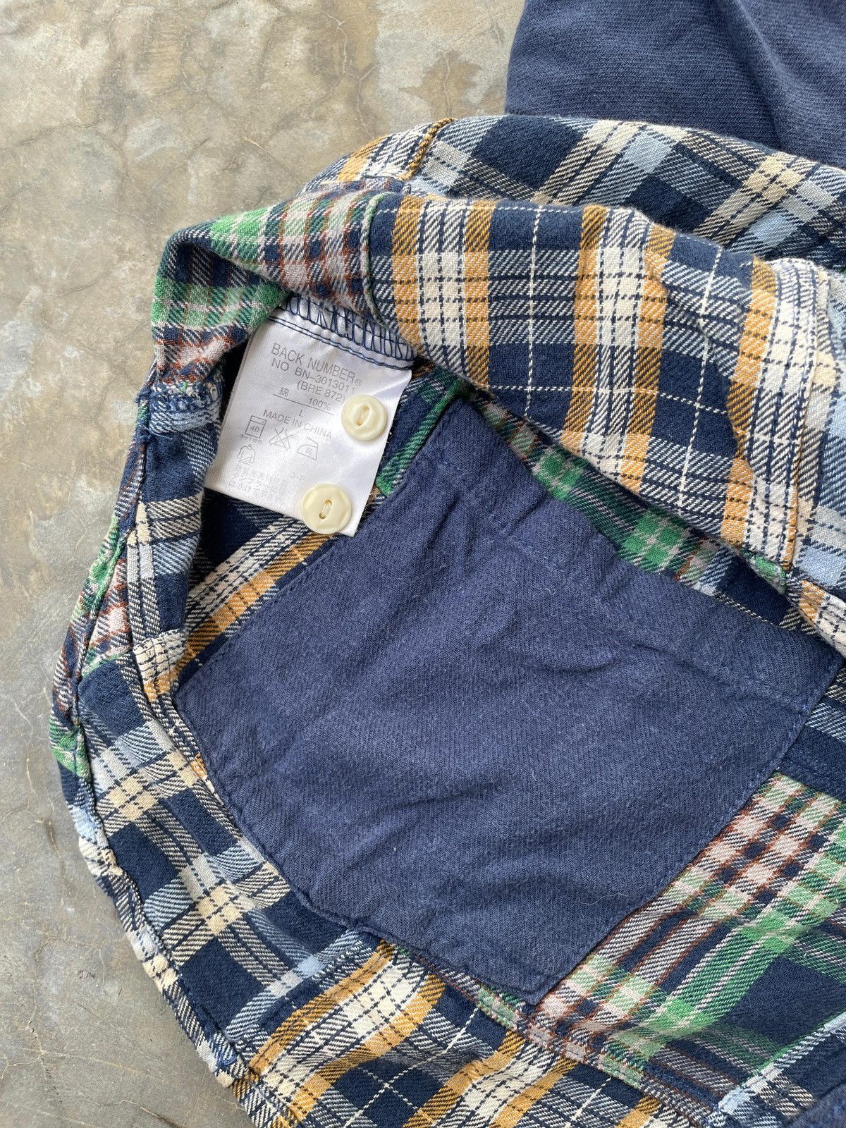 Japanese Brand Back Number Flannel Patchwork Plaid Check Longsleeve Shirt Size US L / EU 52-54 / 3 - 9 Thumbnail