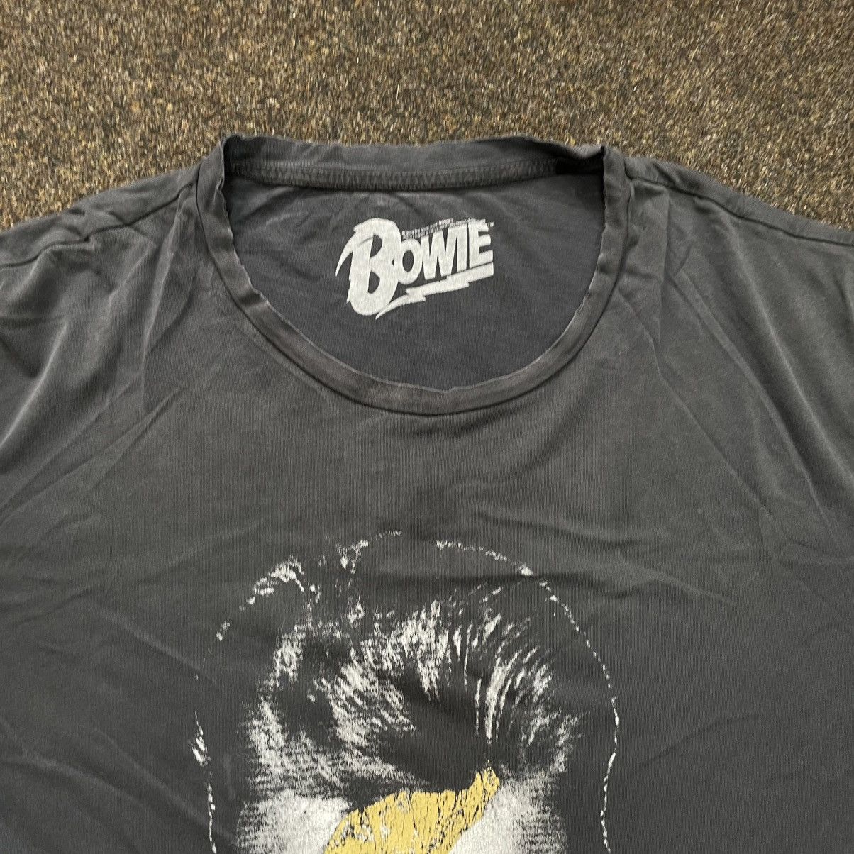 Vintage Vintage 90s David Bowie Sun Faded Band Graphic Tee Punk XXL Size US XXL / EU 58 / 5 - 6 Thumbnail