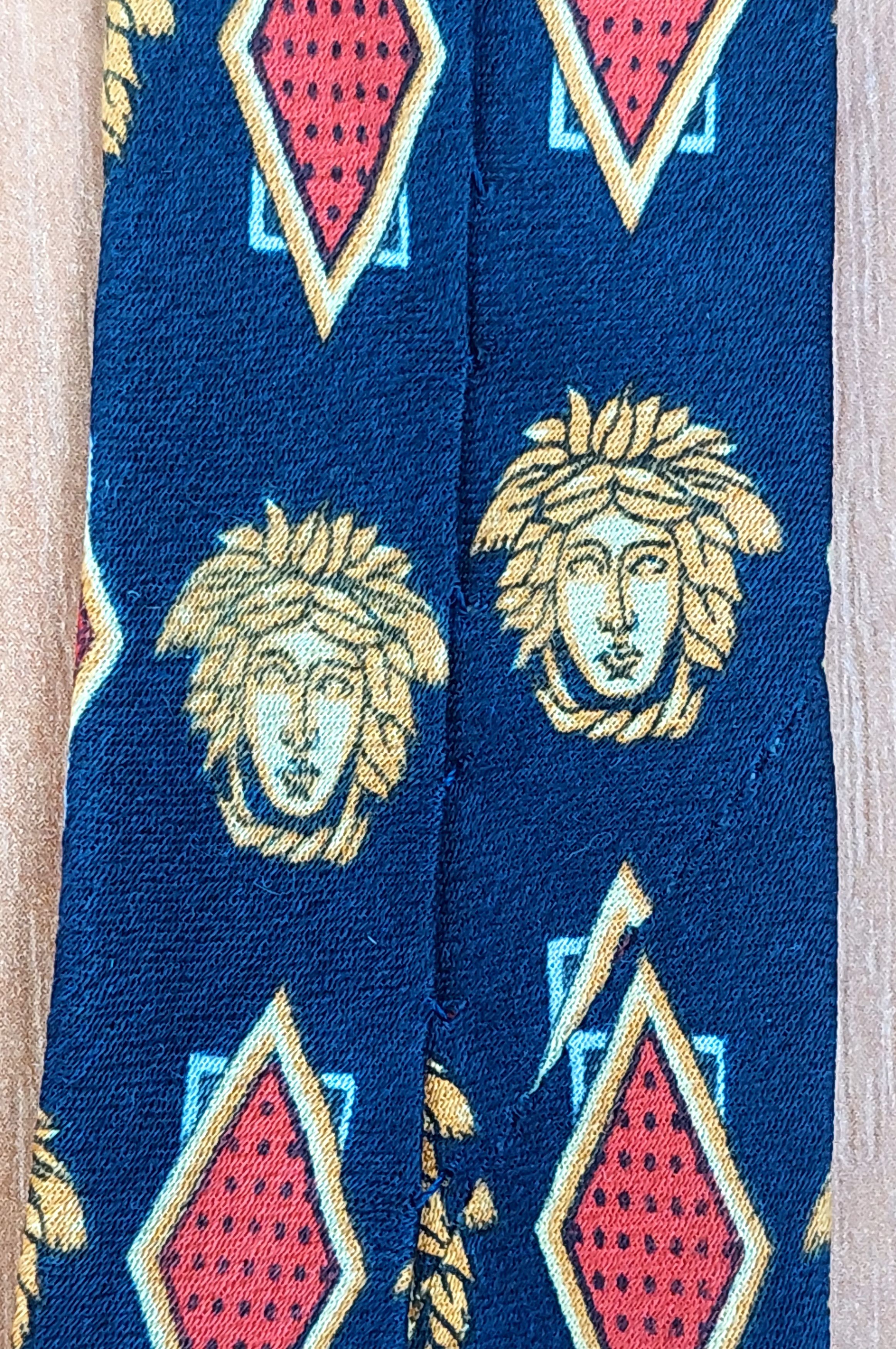 Versace Vintage Gianni Versace Medusa Silk Tie Navy Geometric 90s Size ONE SIZE - 20 Thumbnail