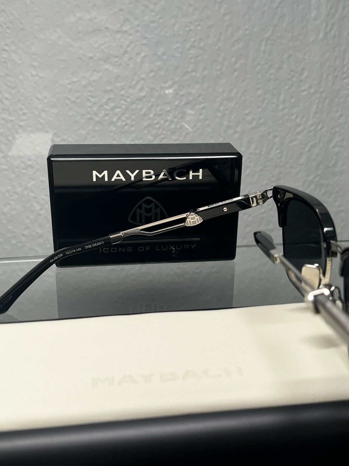 MAYBACH Eyewear Maybach The Dean I Sunglasses Size ONE SIZE - 3 Thumbnail