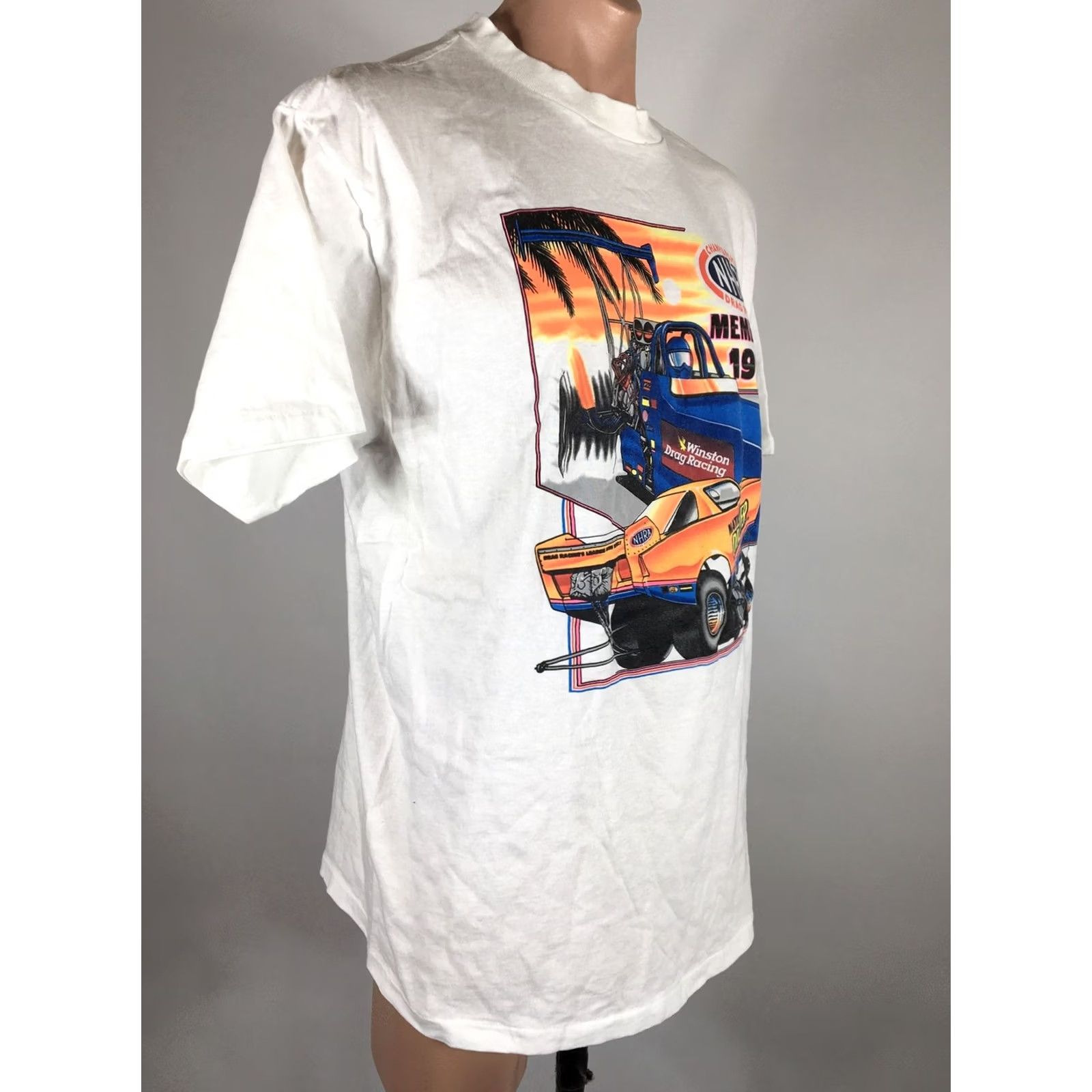 Hanes VINTAGE 1992 NATIONAL DRAGSTER NHRA Mens T-shirt White 2XL Hanes Beefy-T Drag Racing Shirley Muldowney Short Sleeve Crew Neck Cotton Graphic Print Men Size US XXL / EU 58 / 5 - 4 Thumbnail