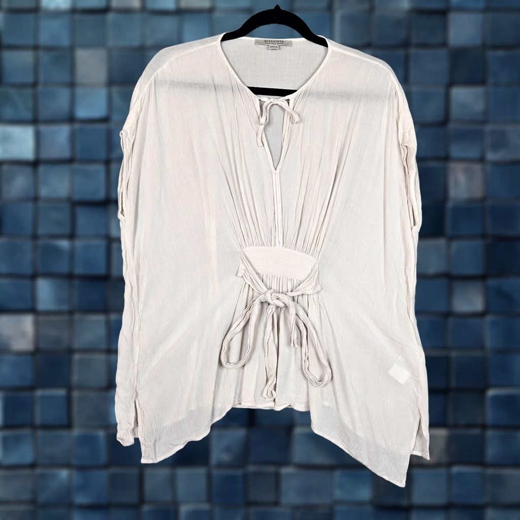 Allsaints ALLSAINTS Ivory Box Nevio Cap Sleeves Drapey style top Size 0 Women's Shirt Ivory Cap Sleeve Short Sleeve Regular Fit AllSaints Blouse Adults Women Size XS / US 0-2 / IT 36-38 - 1 Thumbnail